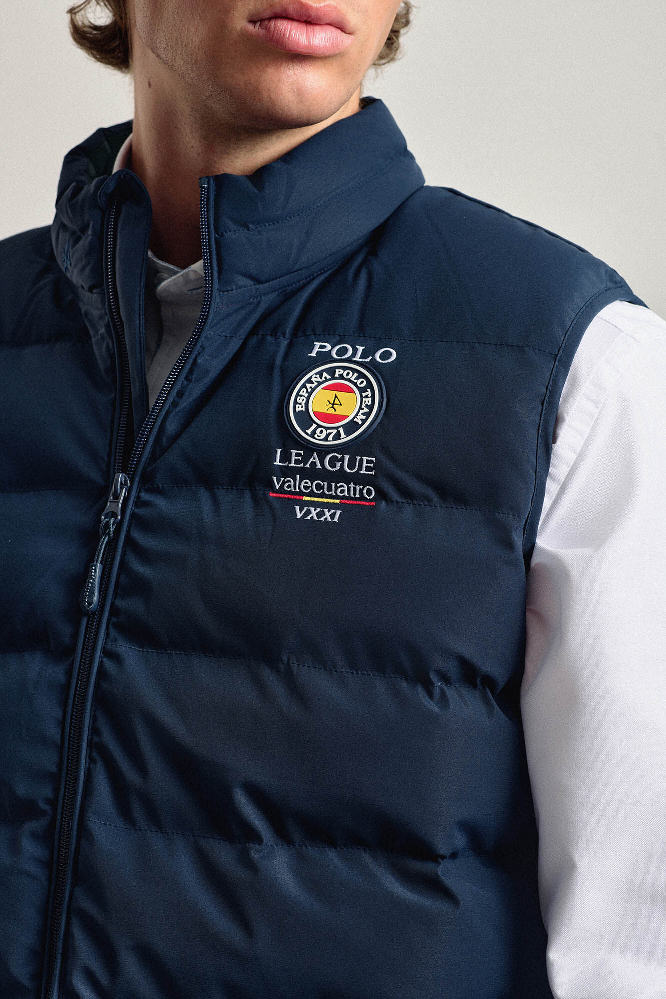 Valecuatro Colete acolchoado azul marinho modelo Spain Shield