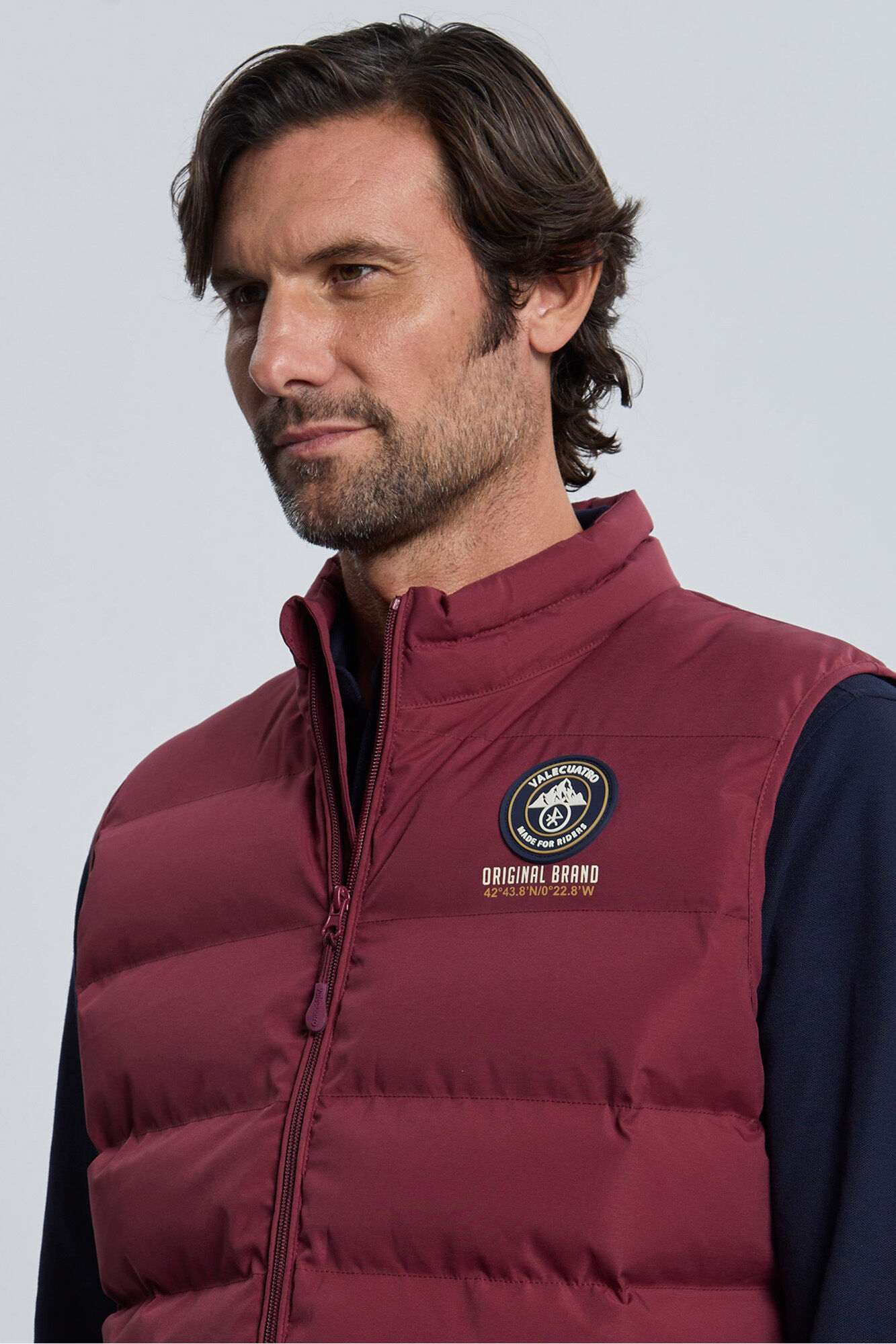 Valecuatro Colete acolchoado bord&ocirc; com 3 escudos