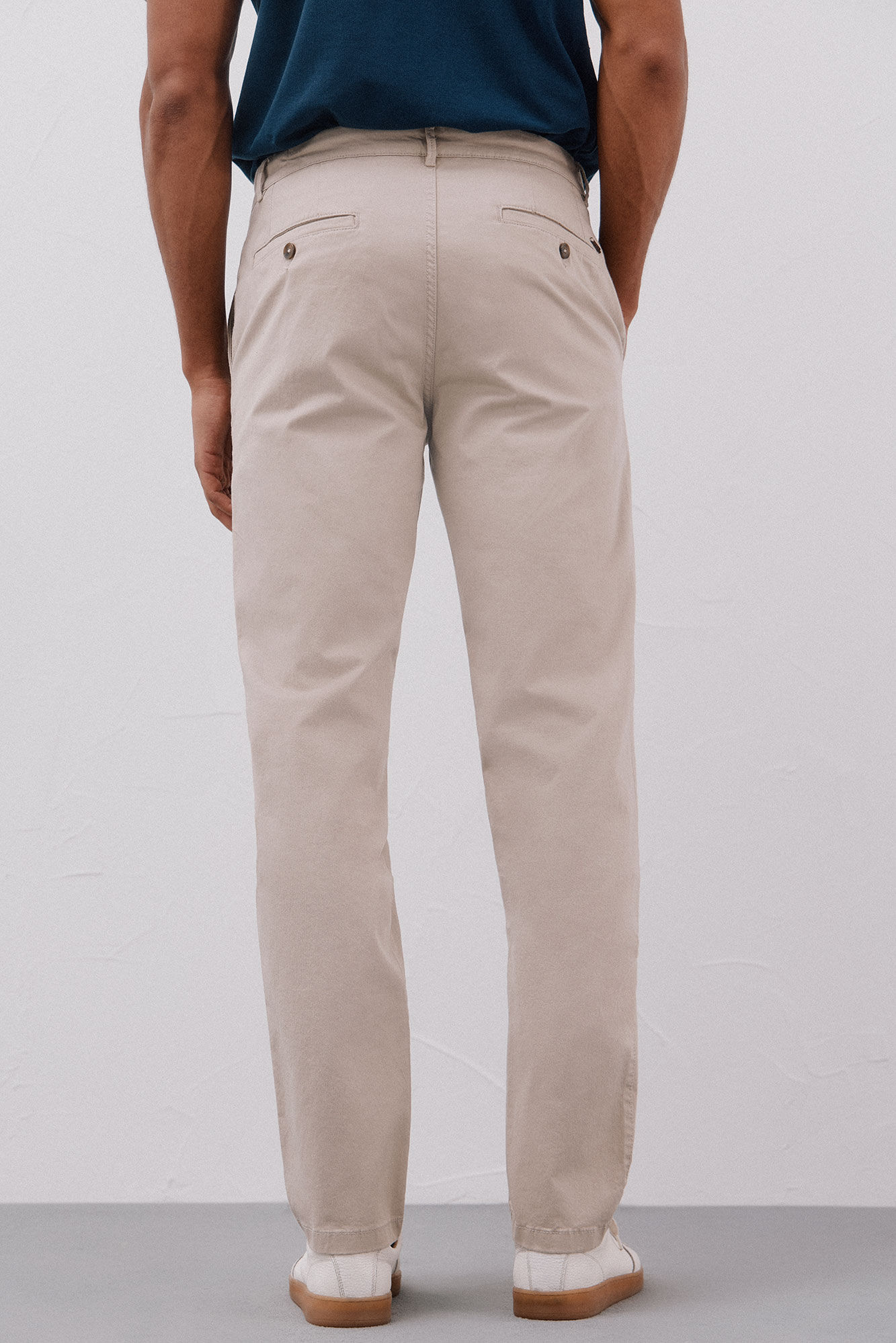 Cortefiel Regular fit lightweight chinos Beige