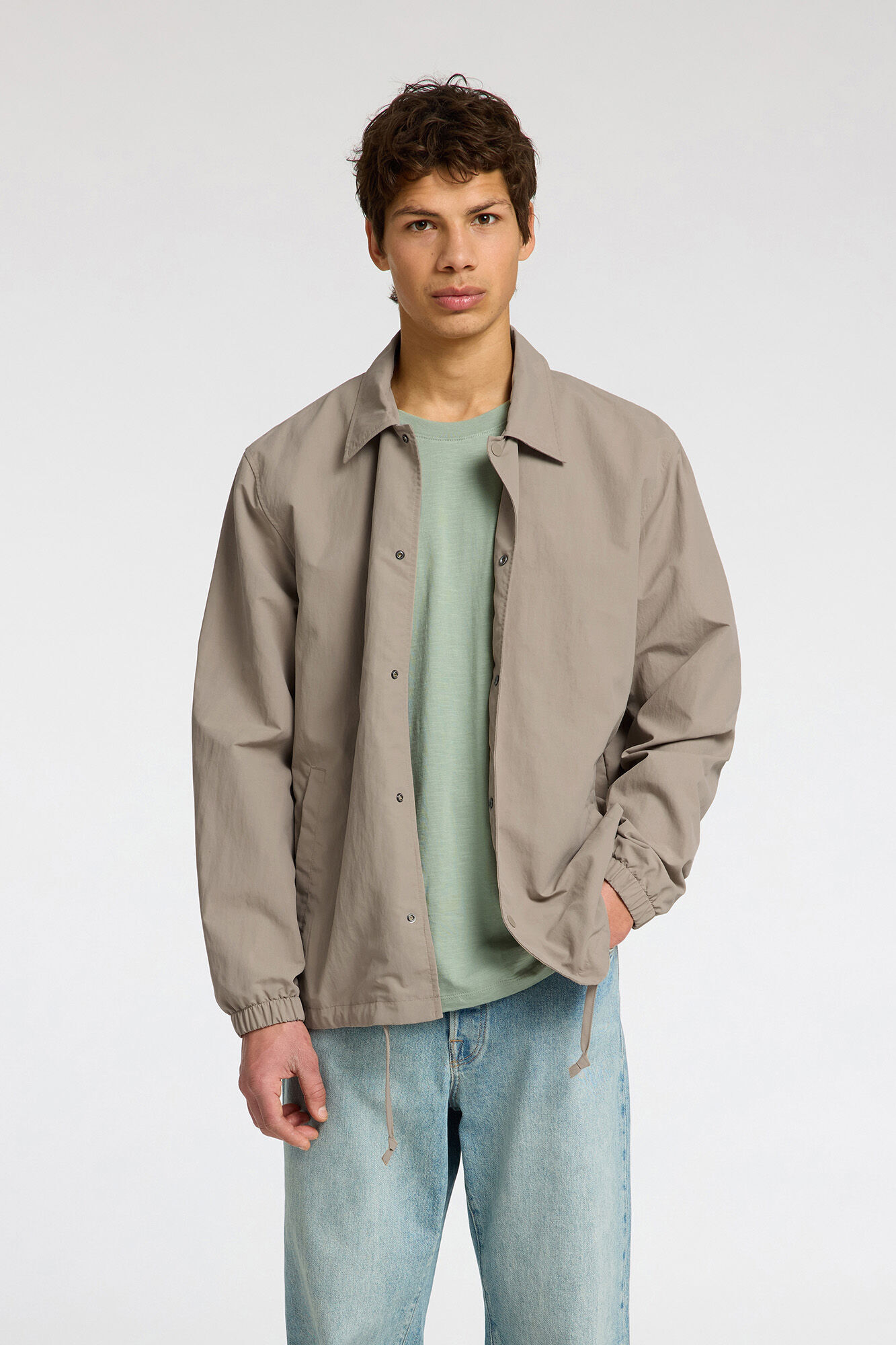 Selected Casaco curto com gola confeccionado com materiais reciclados Tostado