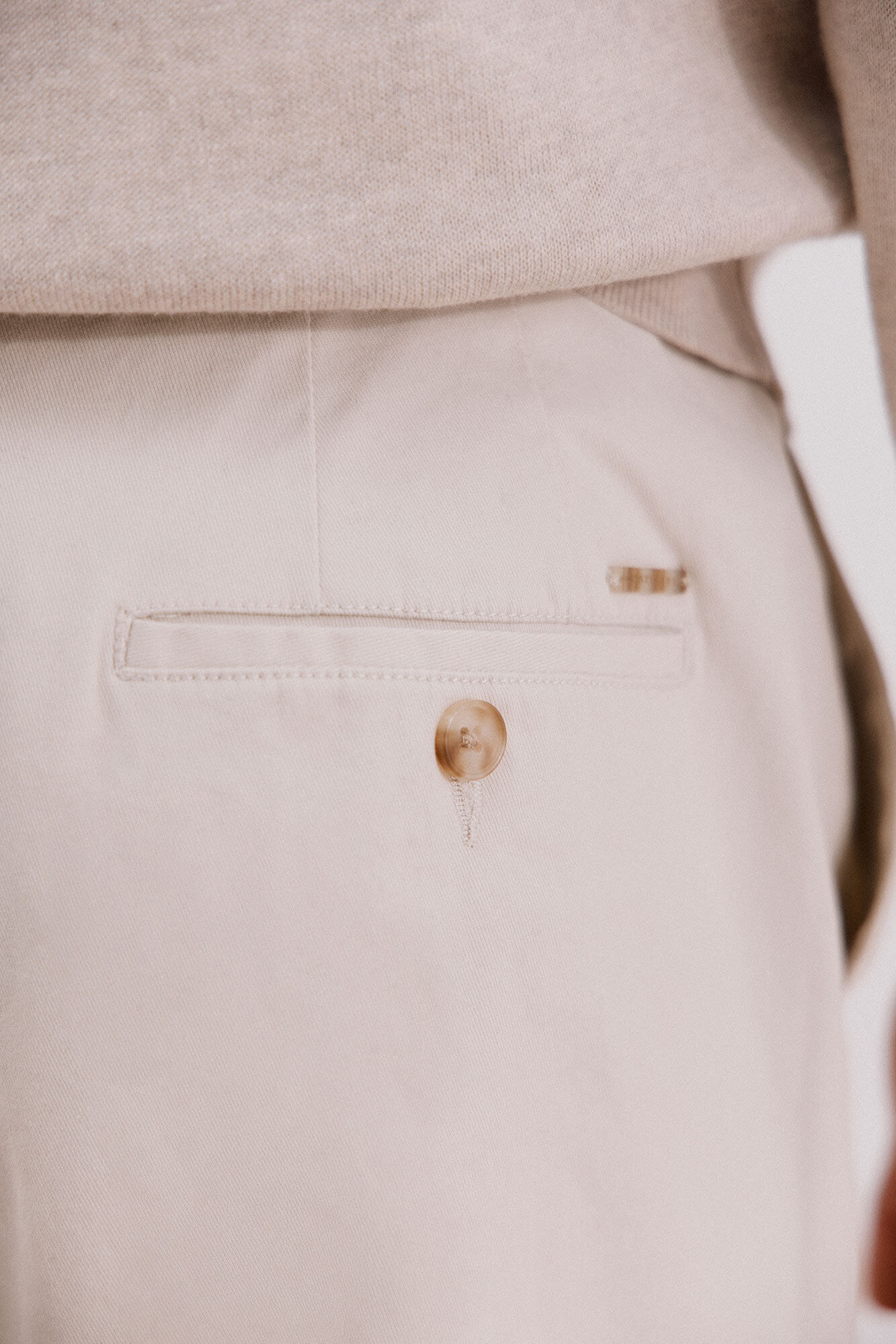 Cortefiel Tapered fit comfort chinos pants Ivory