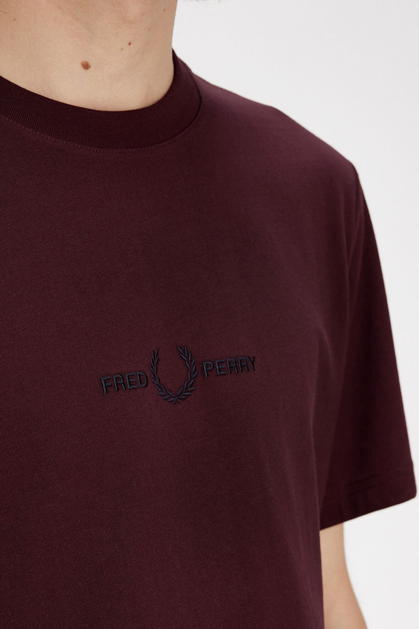 Fred Perry T-shirt bordada Granada