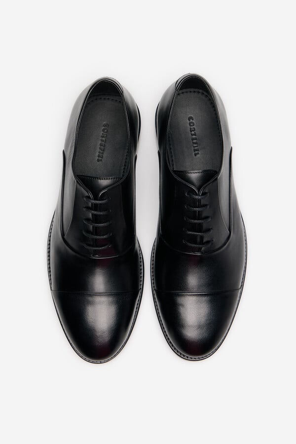 Plain dress shoe Plain dress shoe