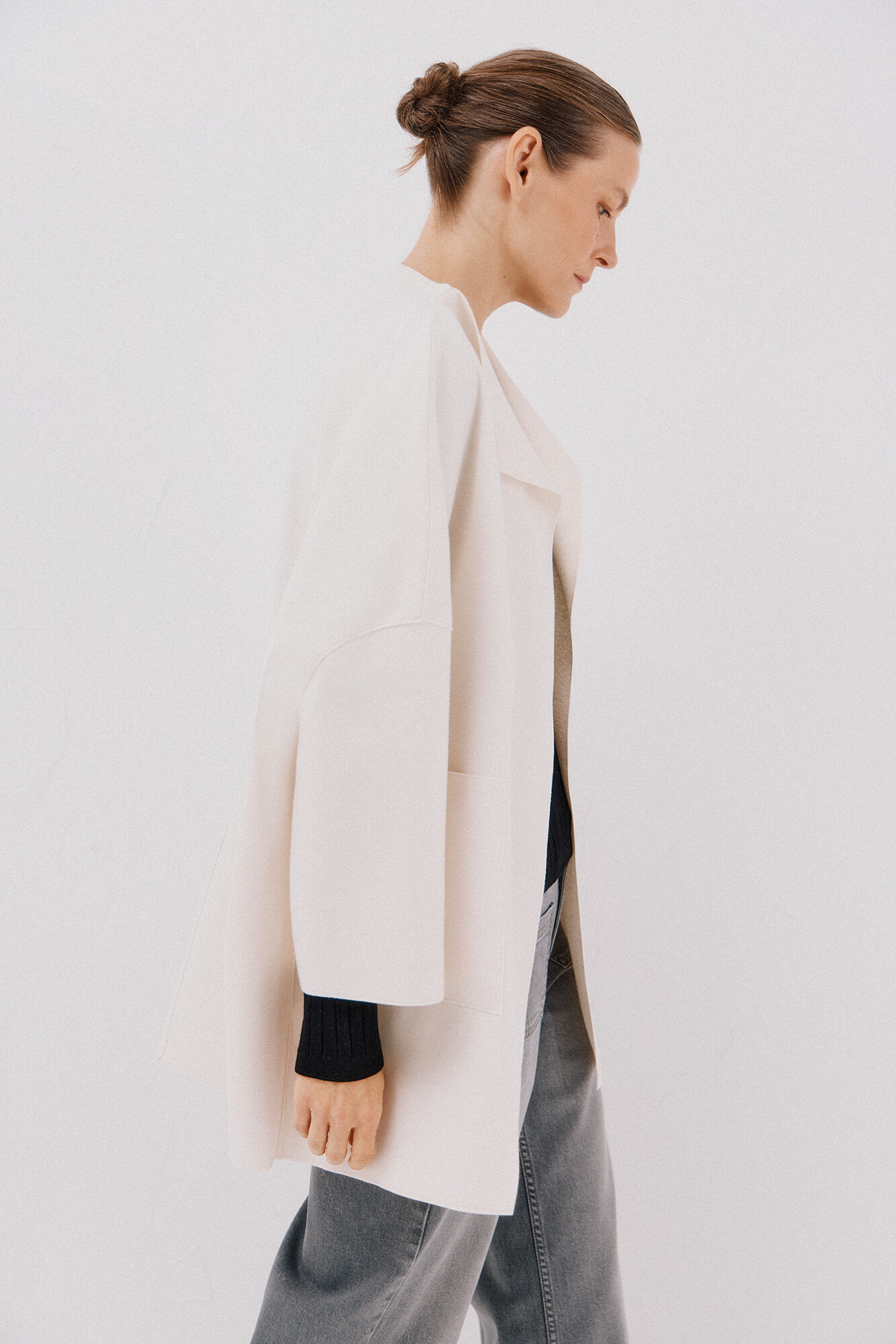 Cortefiel Abrigo capa con tejido ligero