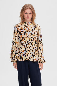 Cortefiel Long sleeve animal print blouse made 100% with Lenzing ECOVERO. Grey
