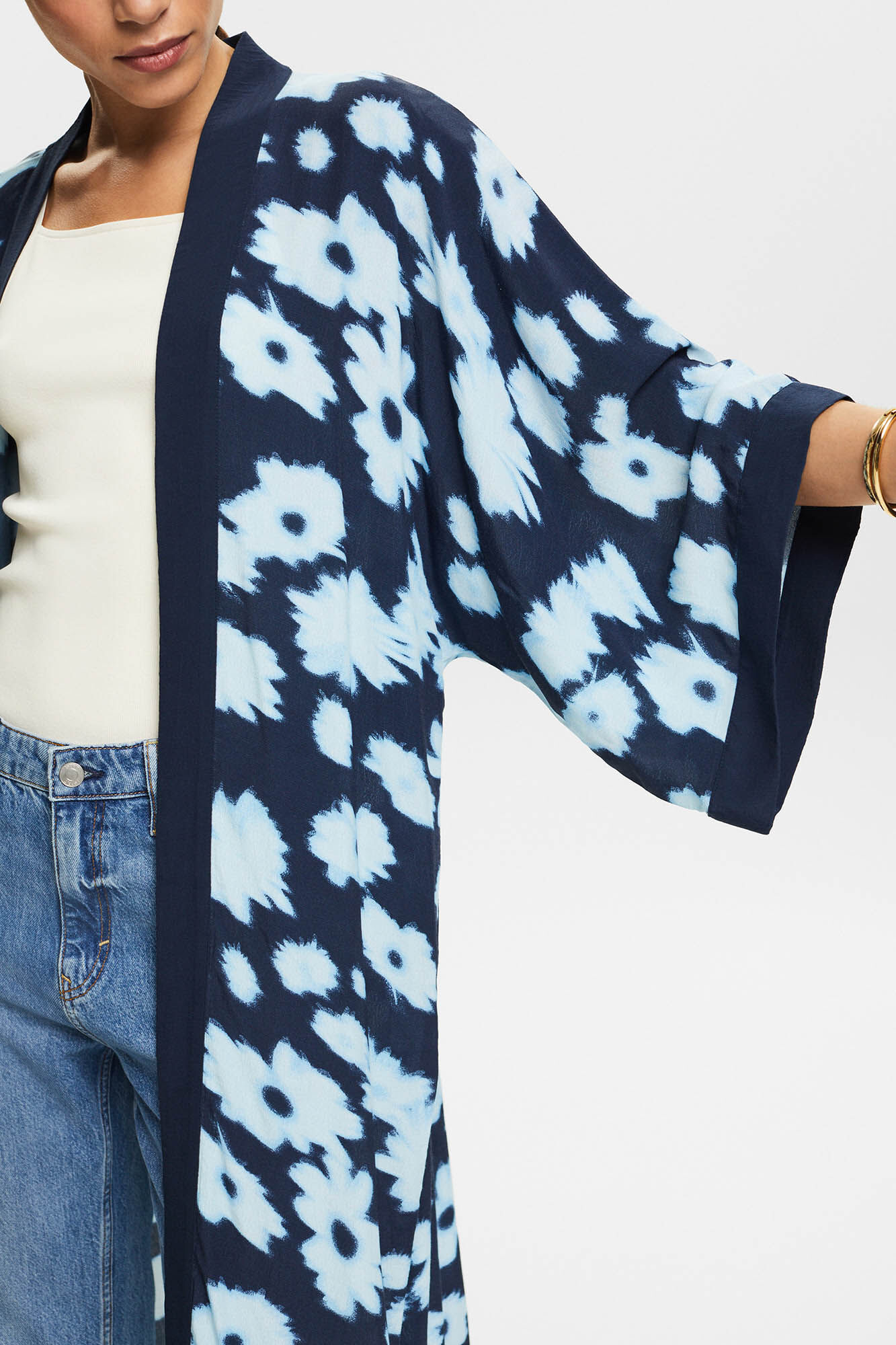 Esprit Long floral print kimono with Ecovero viscose Printed blue
