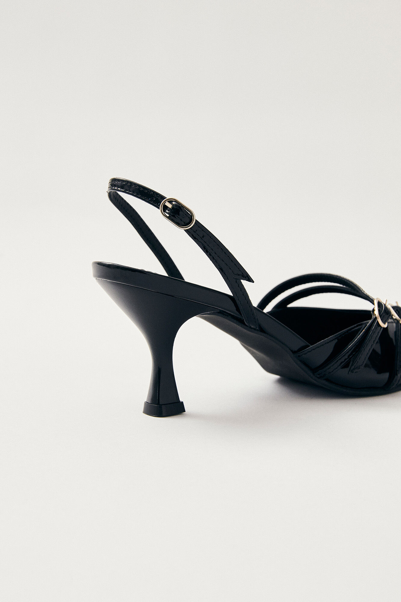 Alohas Joelle leather court shoes Black