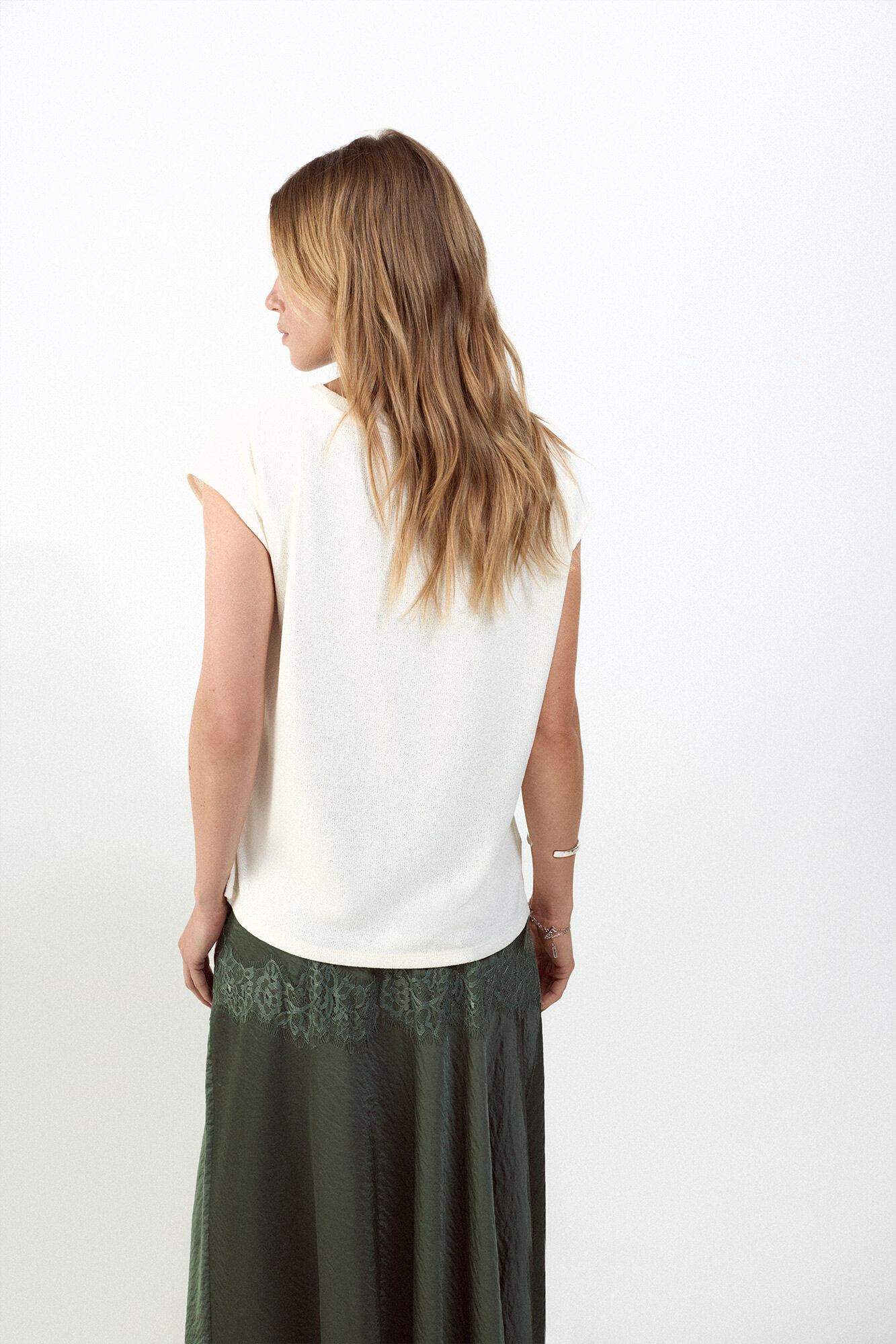 Slowlove Top estructura nudo Ecru