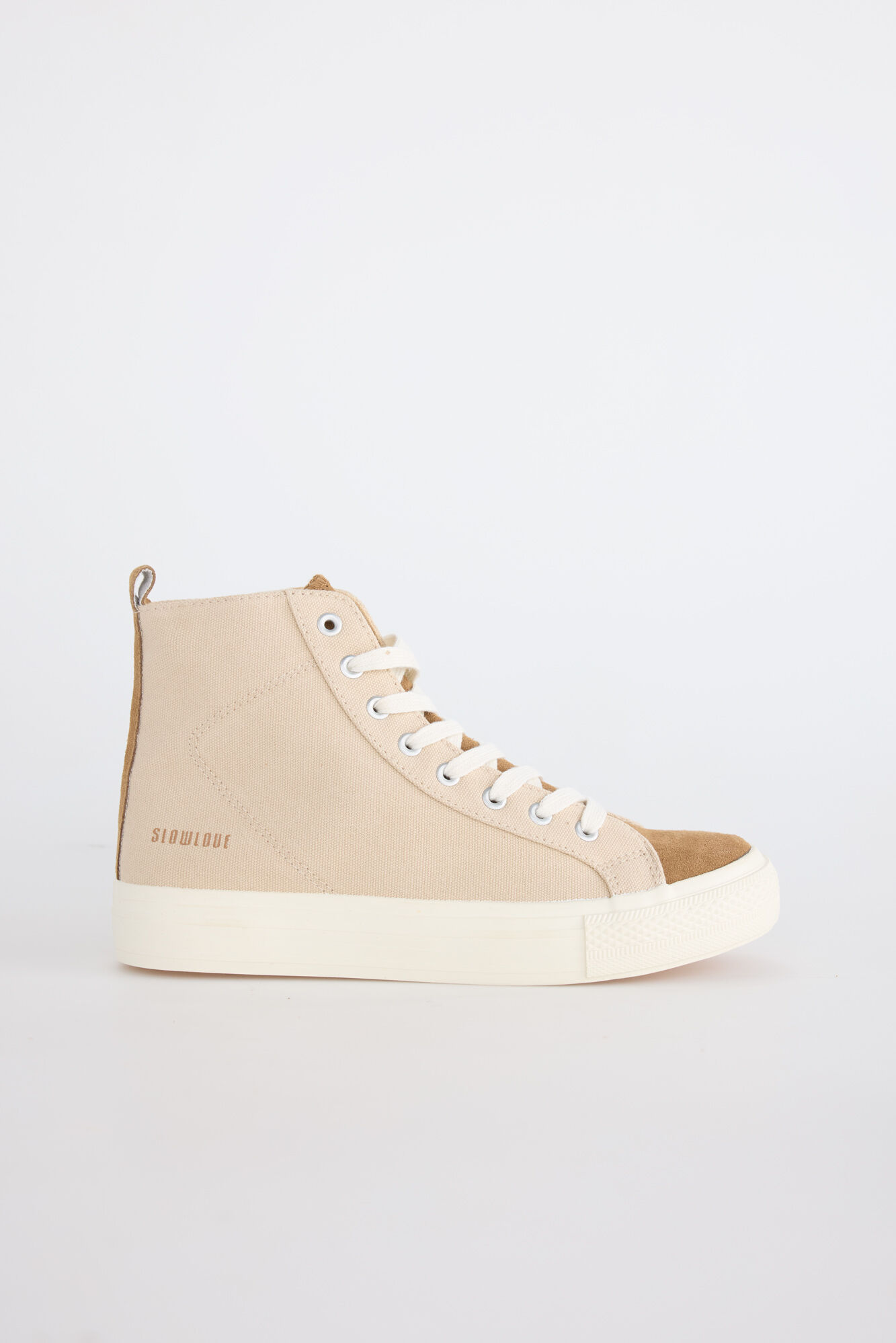 Slowlove desportiva de cano alto