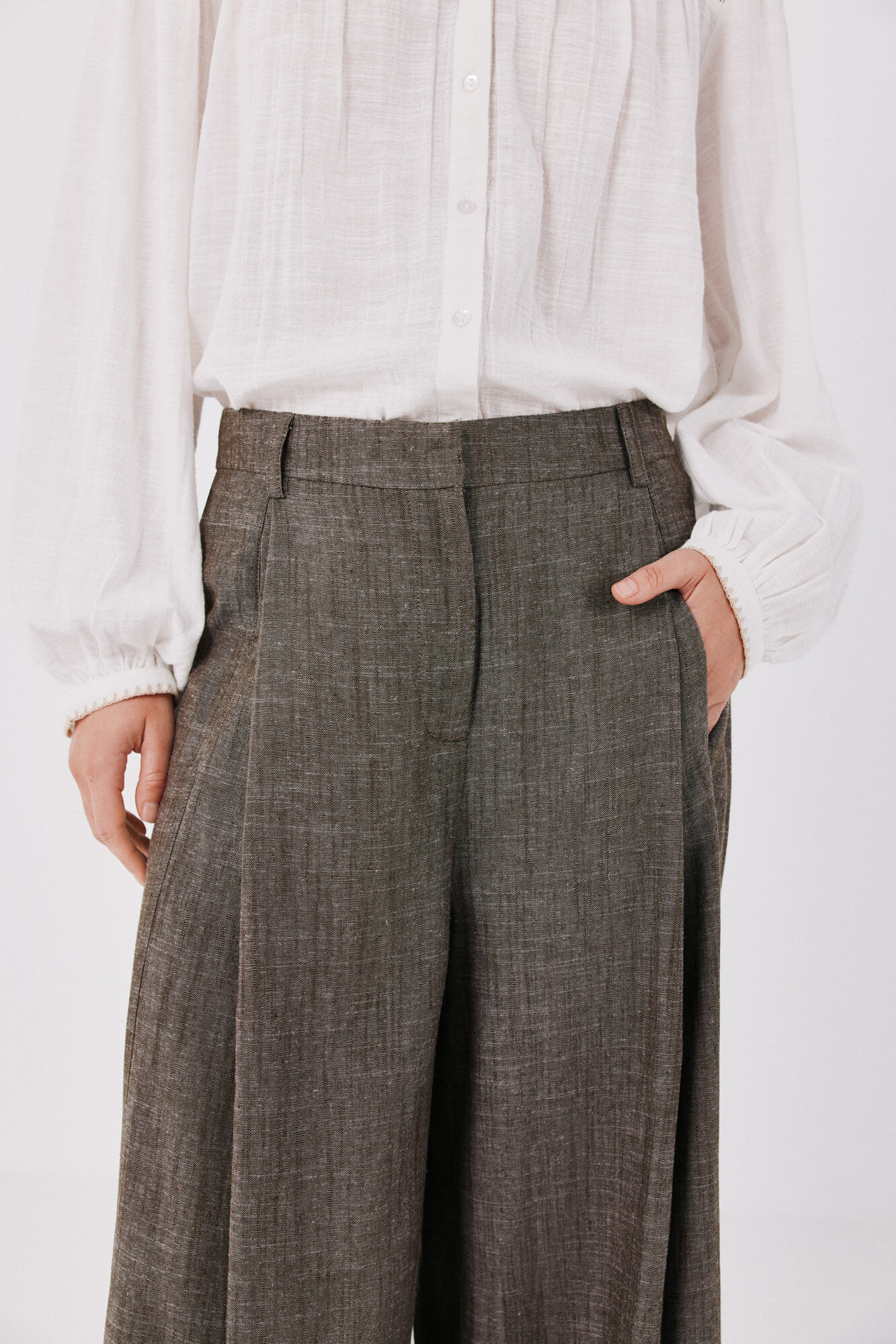 Cortefiel Wide leg trousers Dark brown