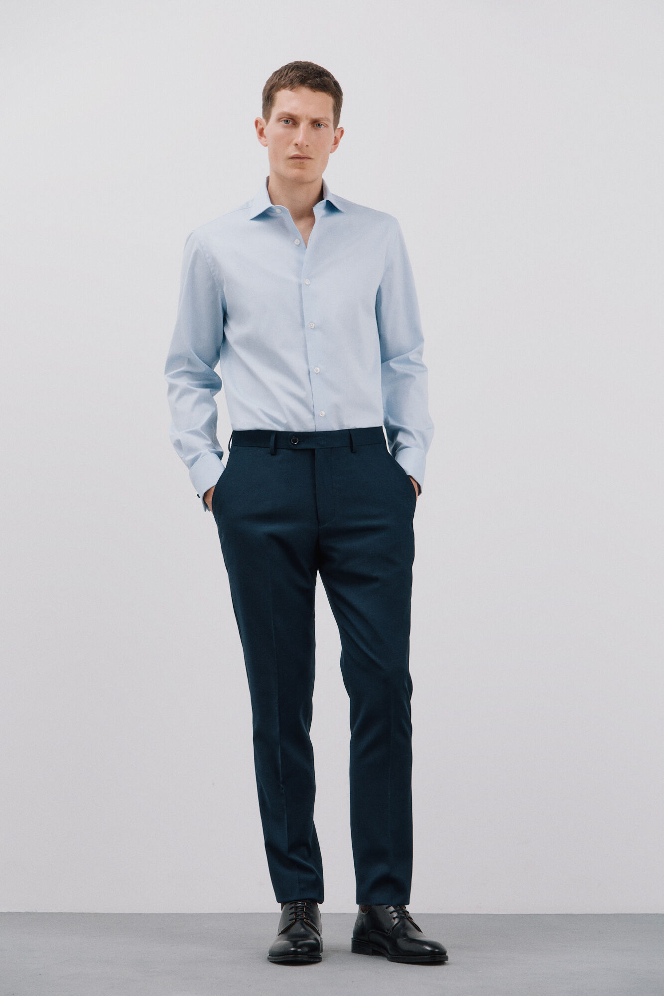 Cortefiel Plain easy-iron shirt with cufflinks Blue