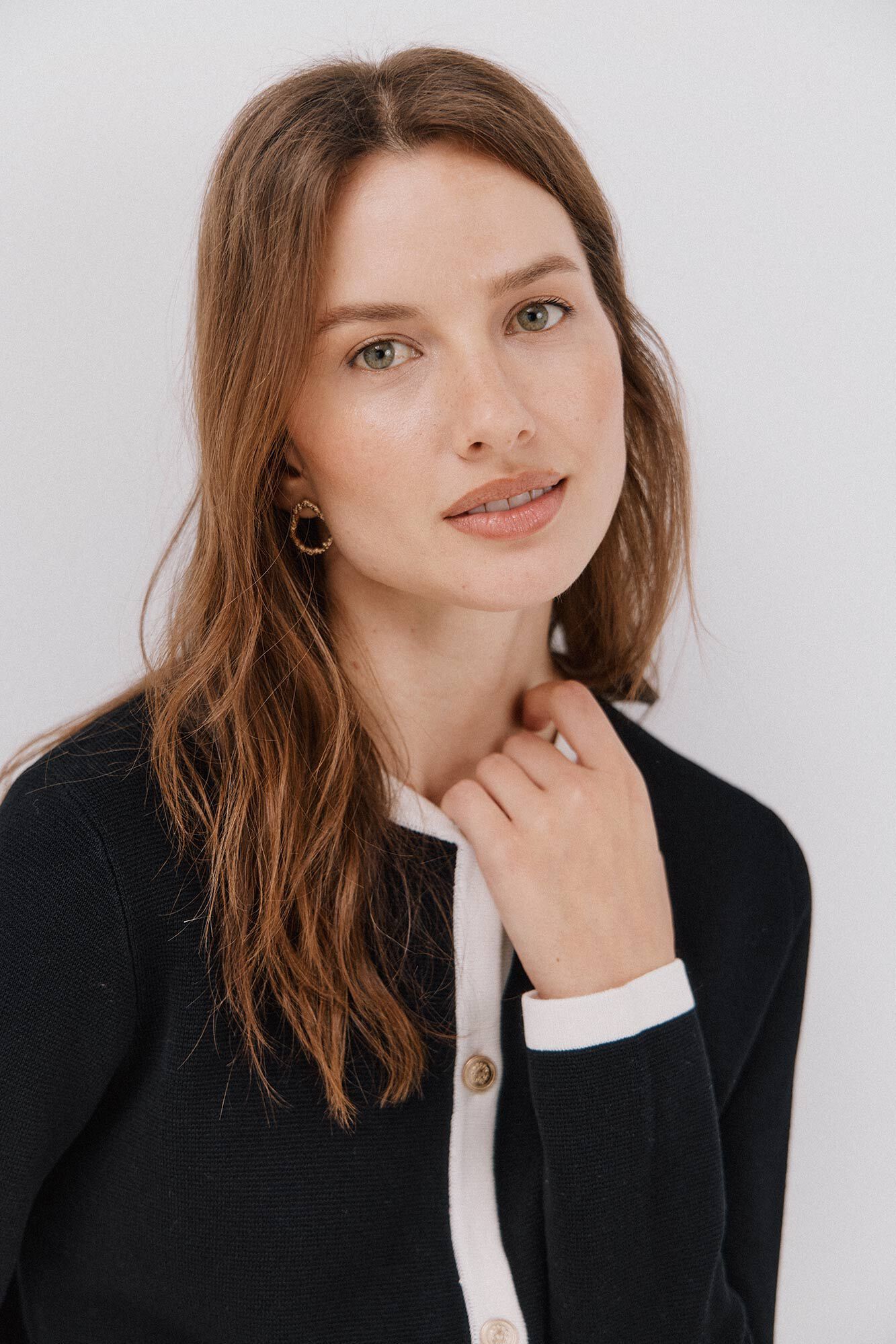 Cortefiel Essential knit cardigan Black