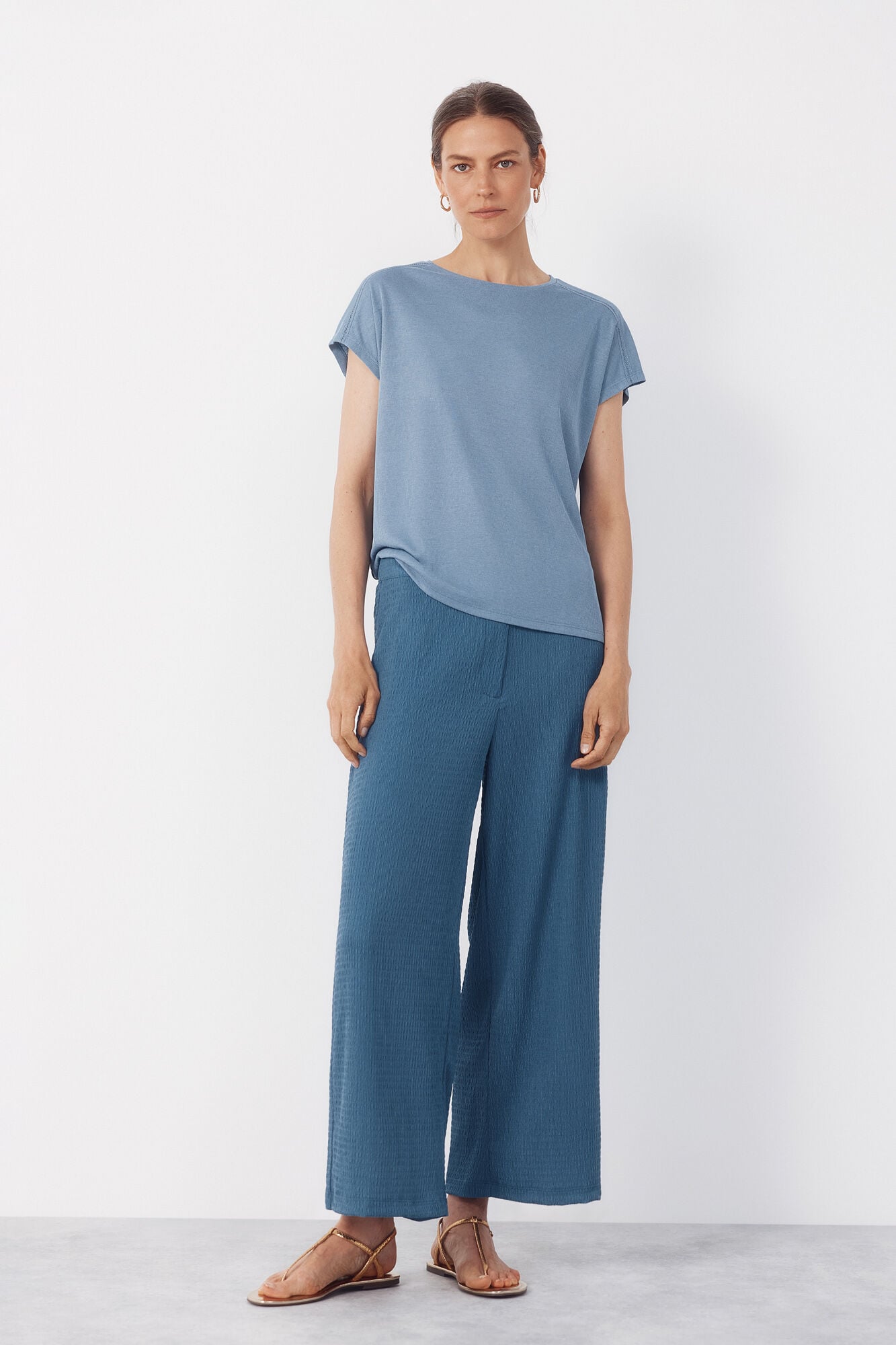 Cortefiel Flowy textured trousers