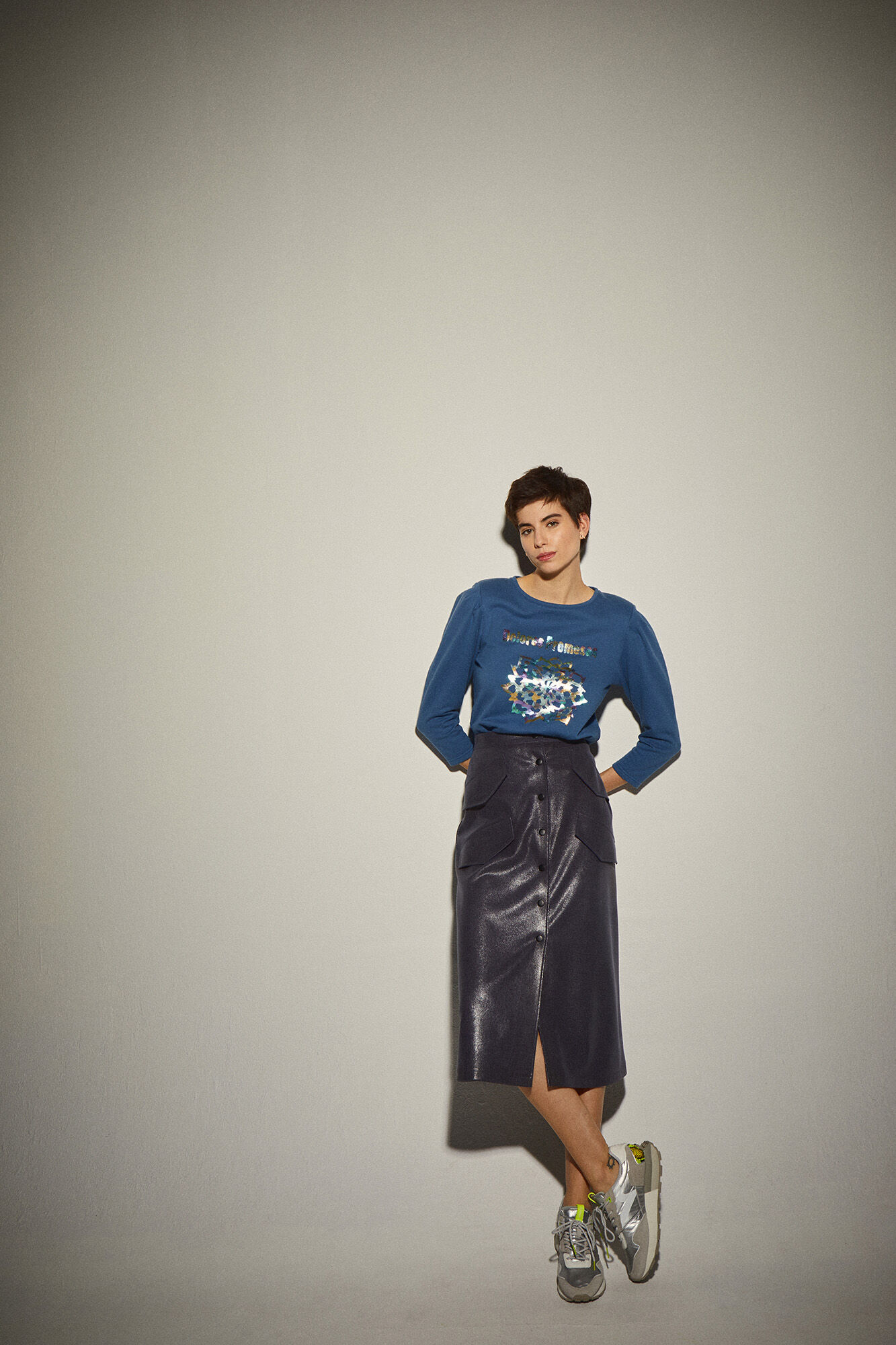 Dolores Promesas Sudadera Azul y Dorado Azul