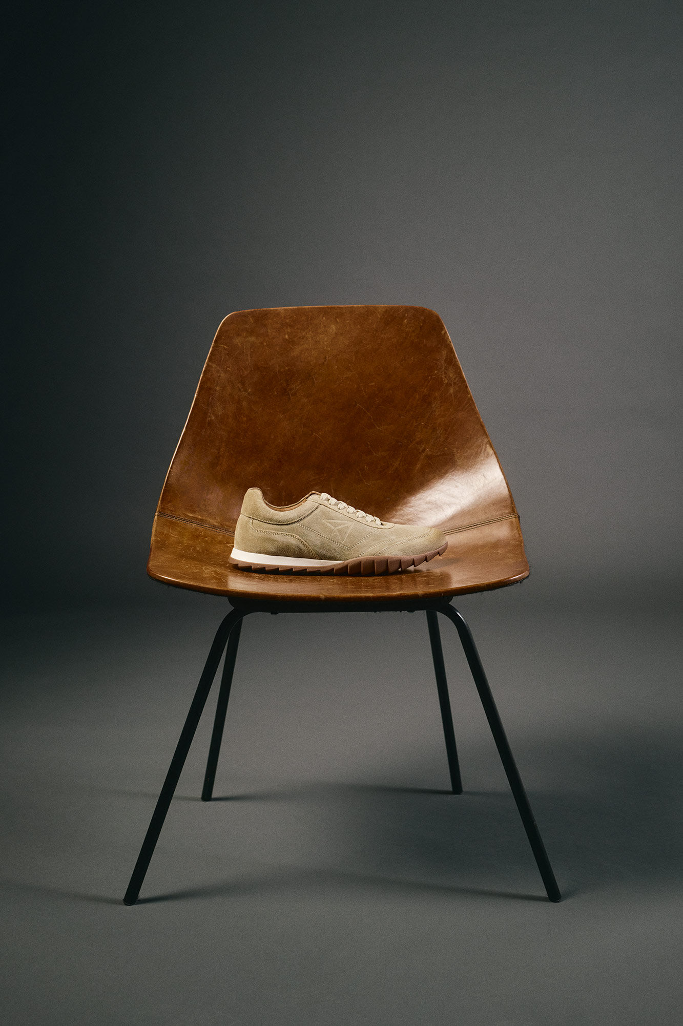 OOTO Zapatilla piel serraje Camel