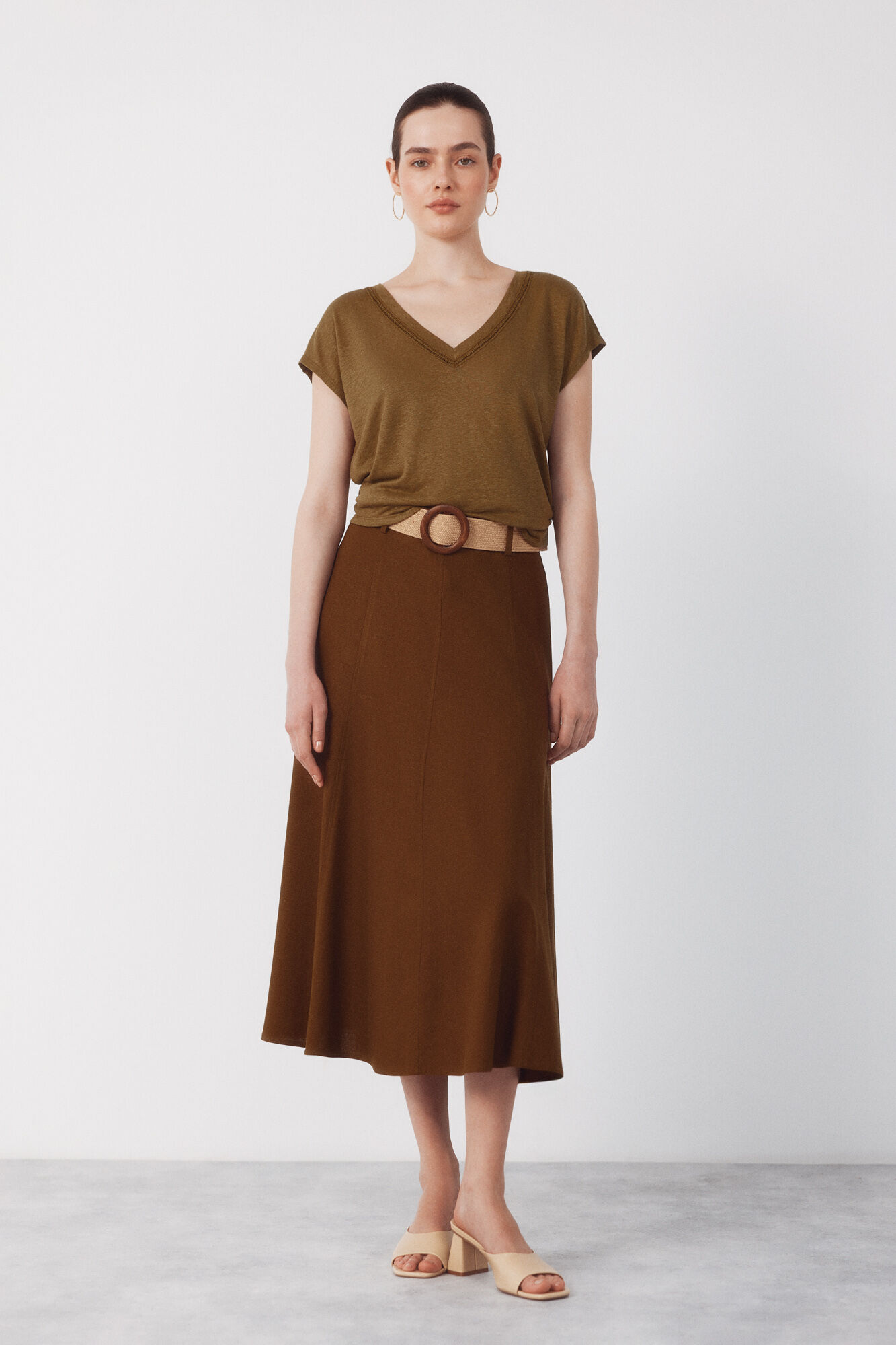 Cortefiel Flared skirt with belt Kaki