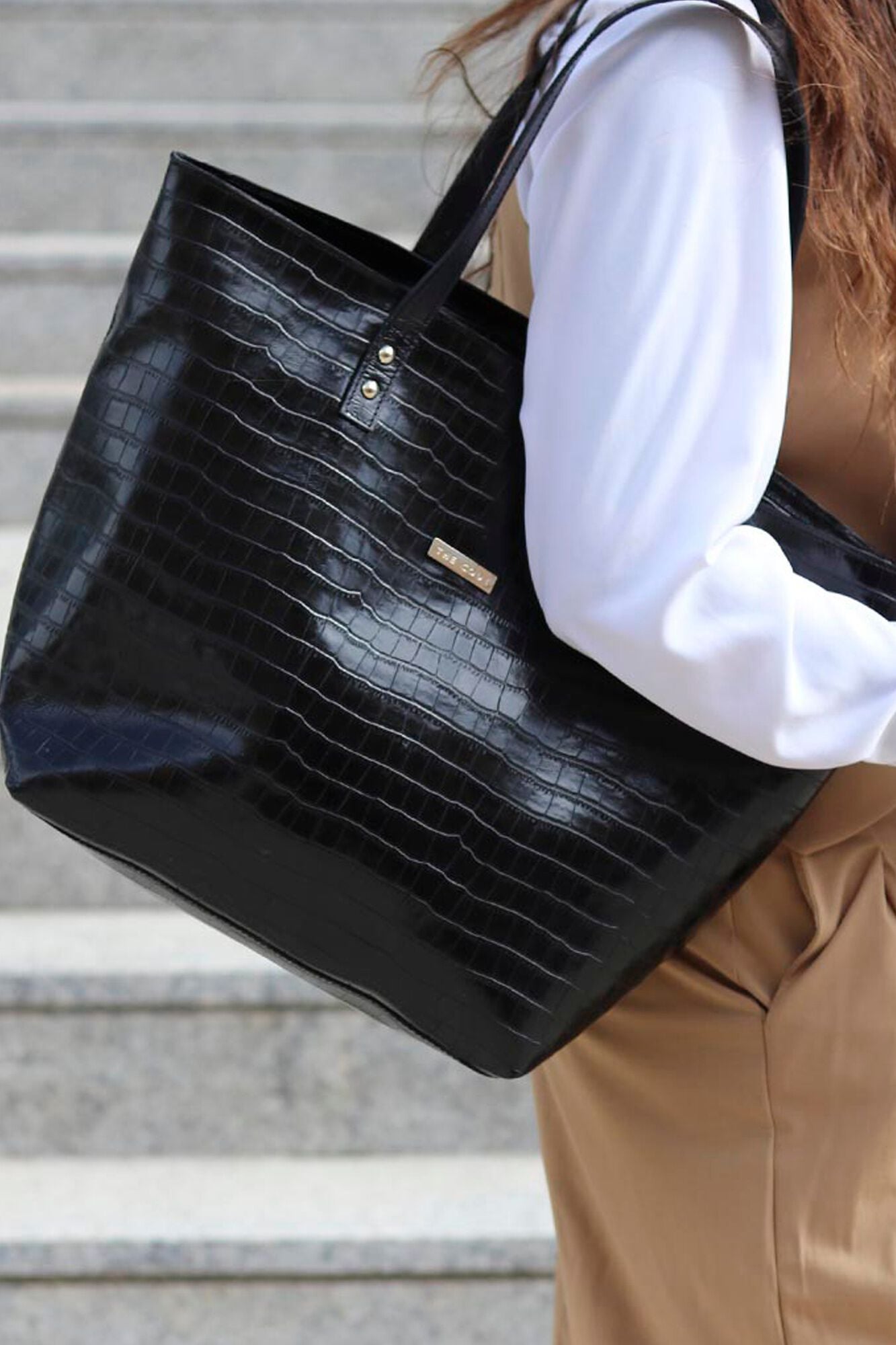 The Code Mala shopper Arizona em pele