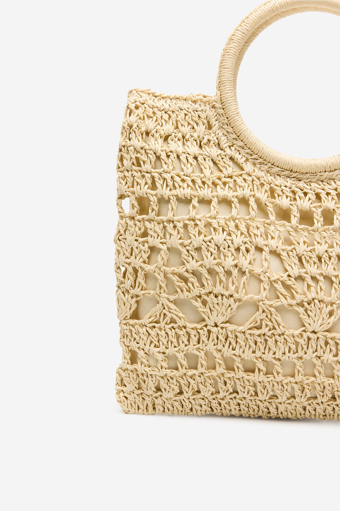 Cortefiel Raffia braided pouch Nude