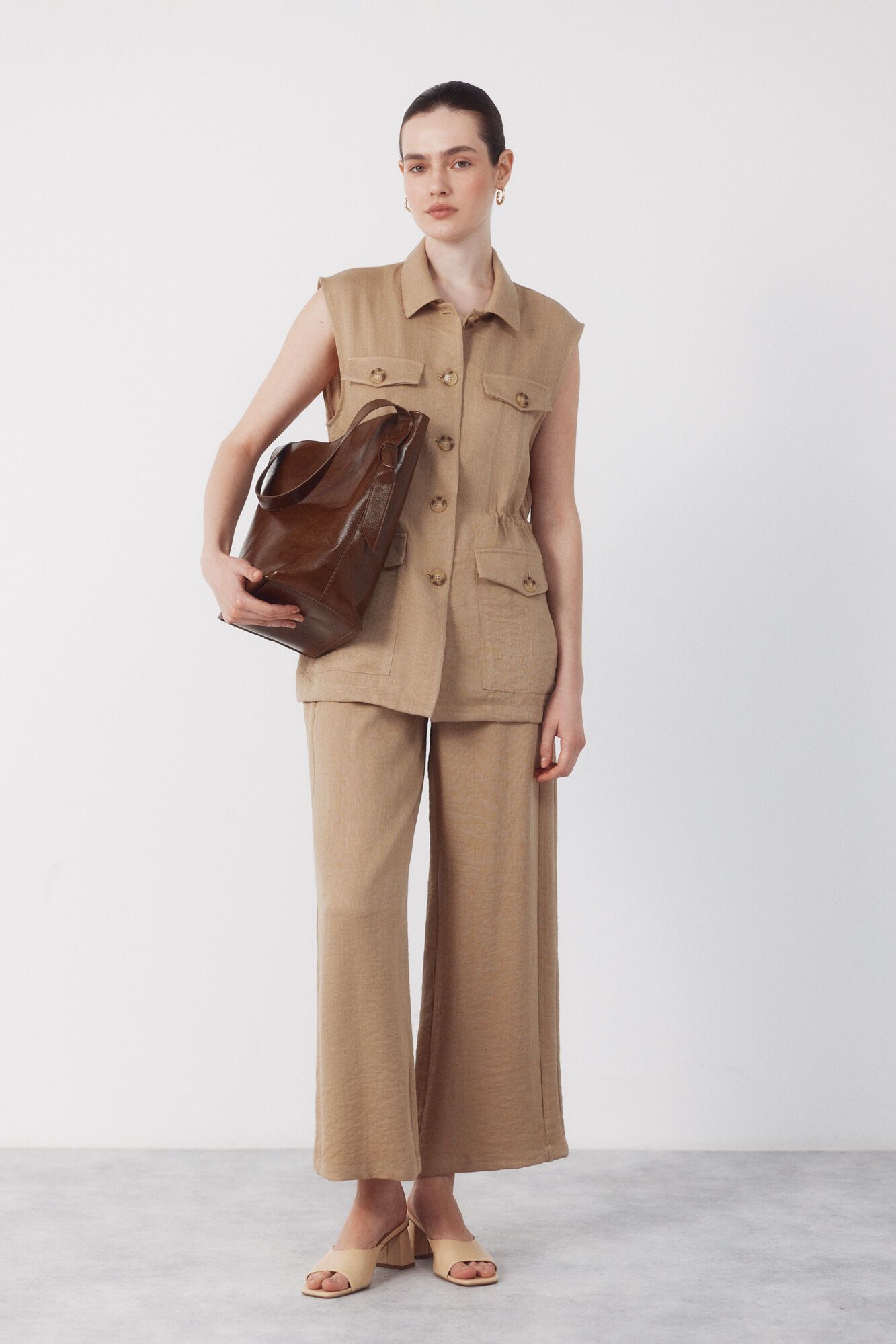 Cortefiel Chaleco r&uacute;stico