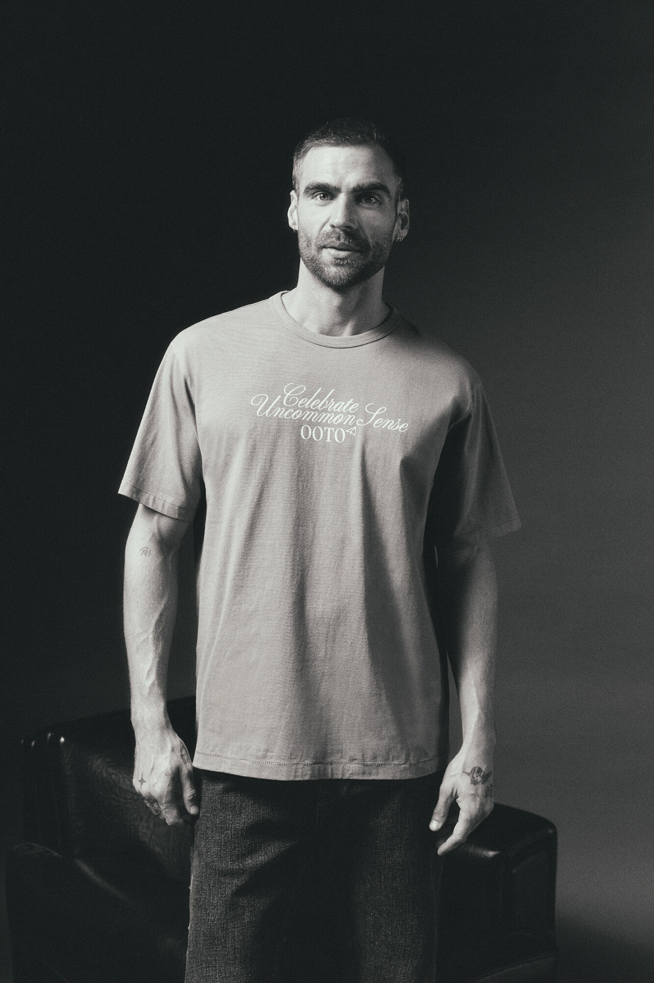 OOTO Washed graphic tee Kaki