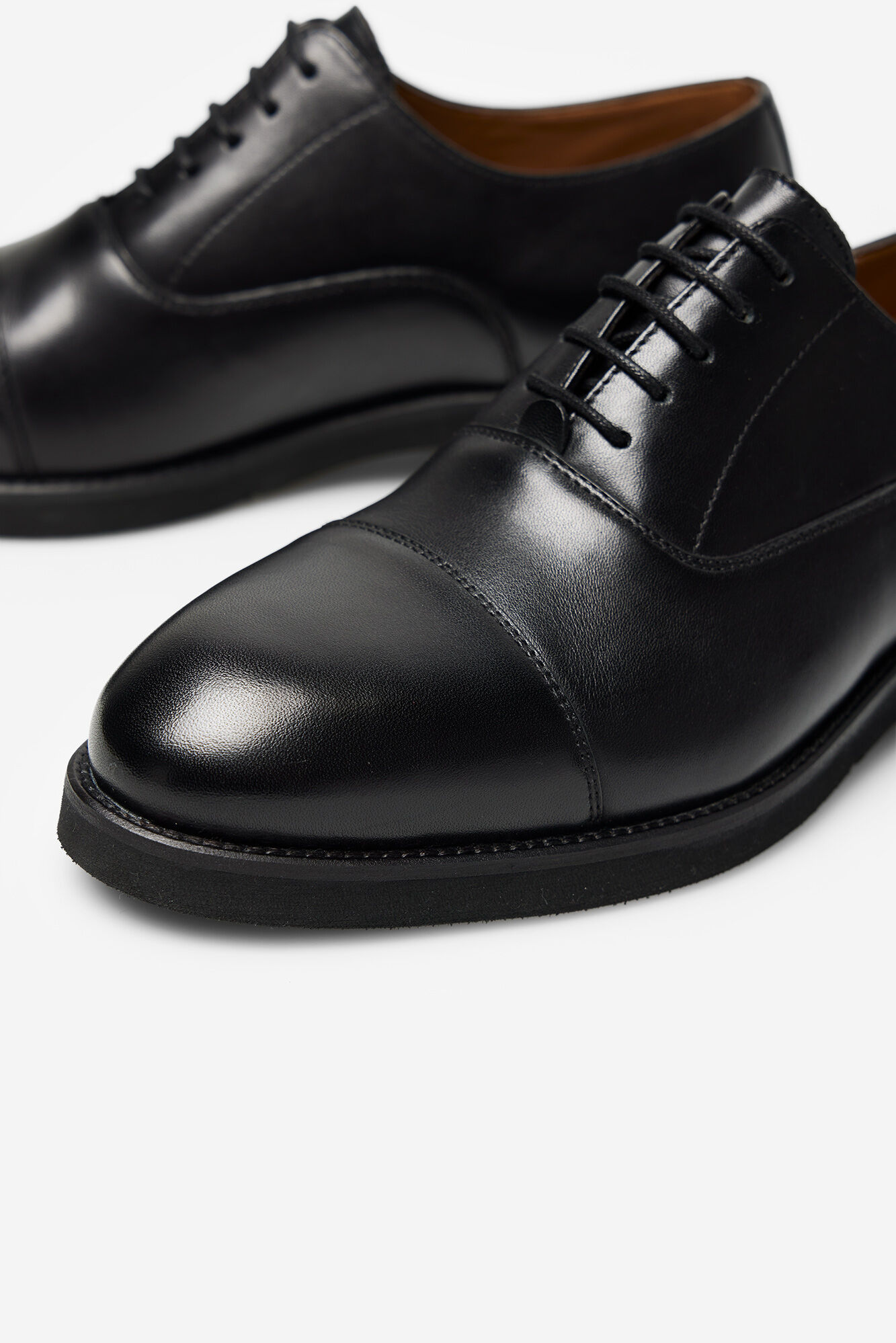 Cortefiel Zapato vestir cordones Negro