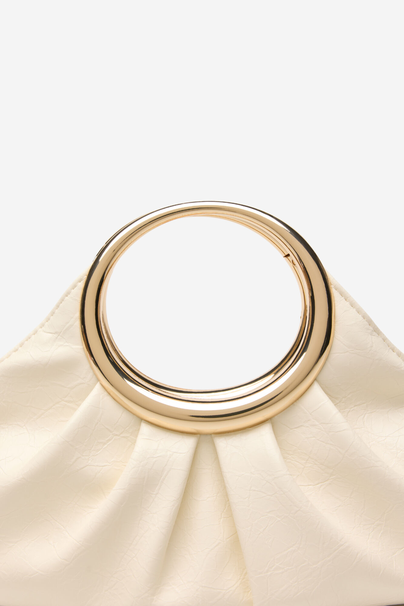 Cortefiel Bolso de mano arandela Marfil