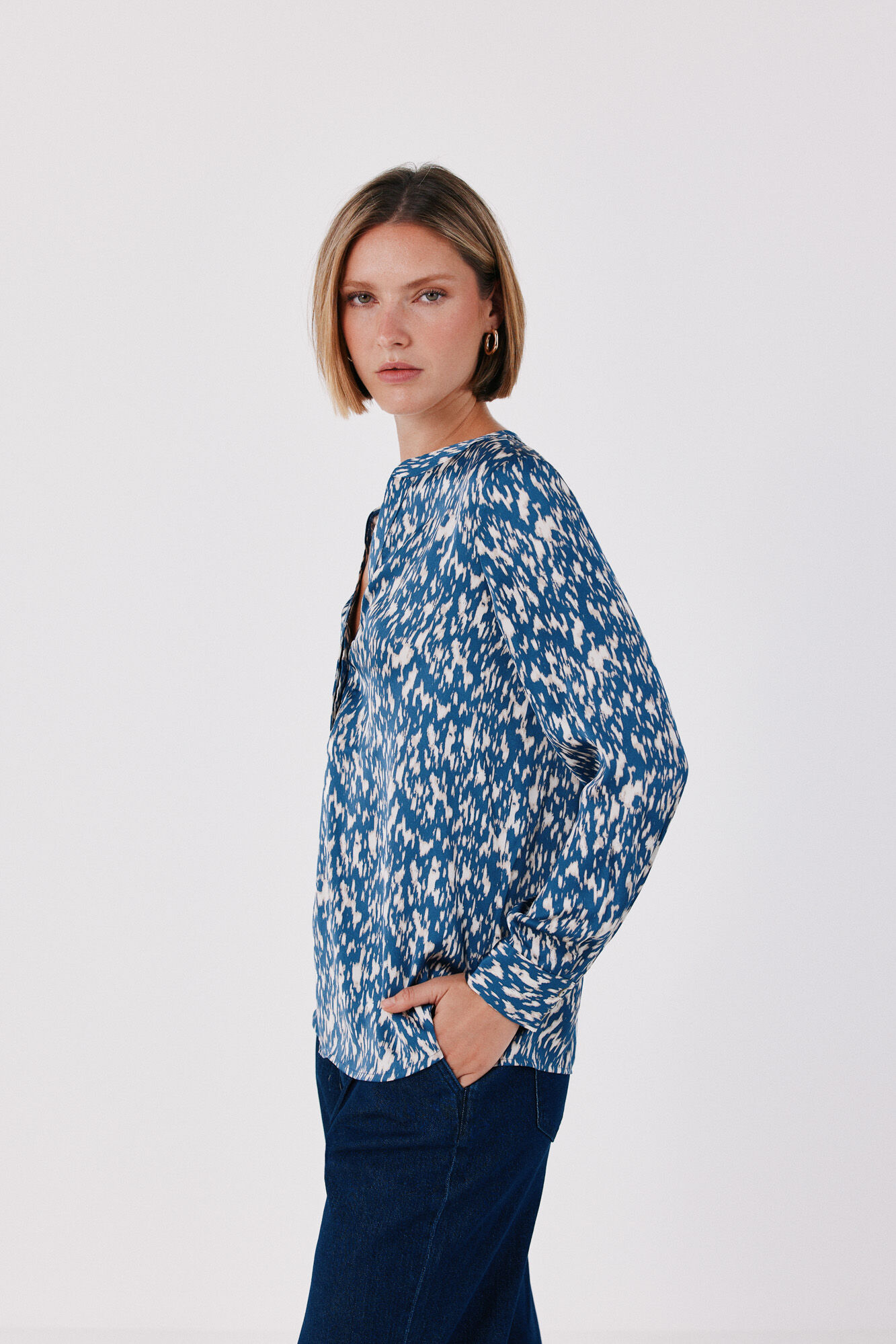 Cortefiel Satin-finish polo shirt blouse Printed blue