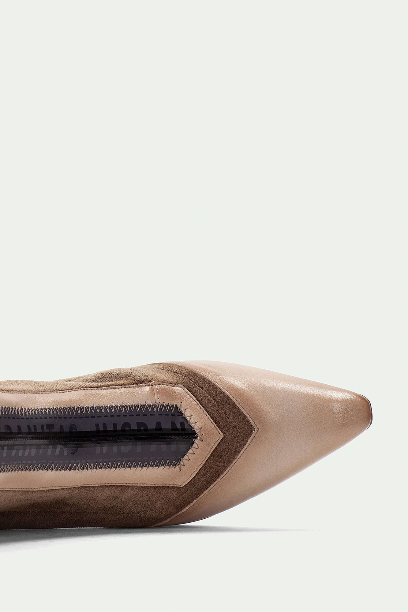 Hispanitas Bot&iacute;n punta fina con cremallera ATLANTA Beige