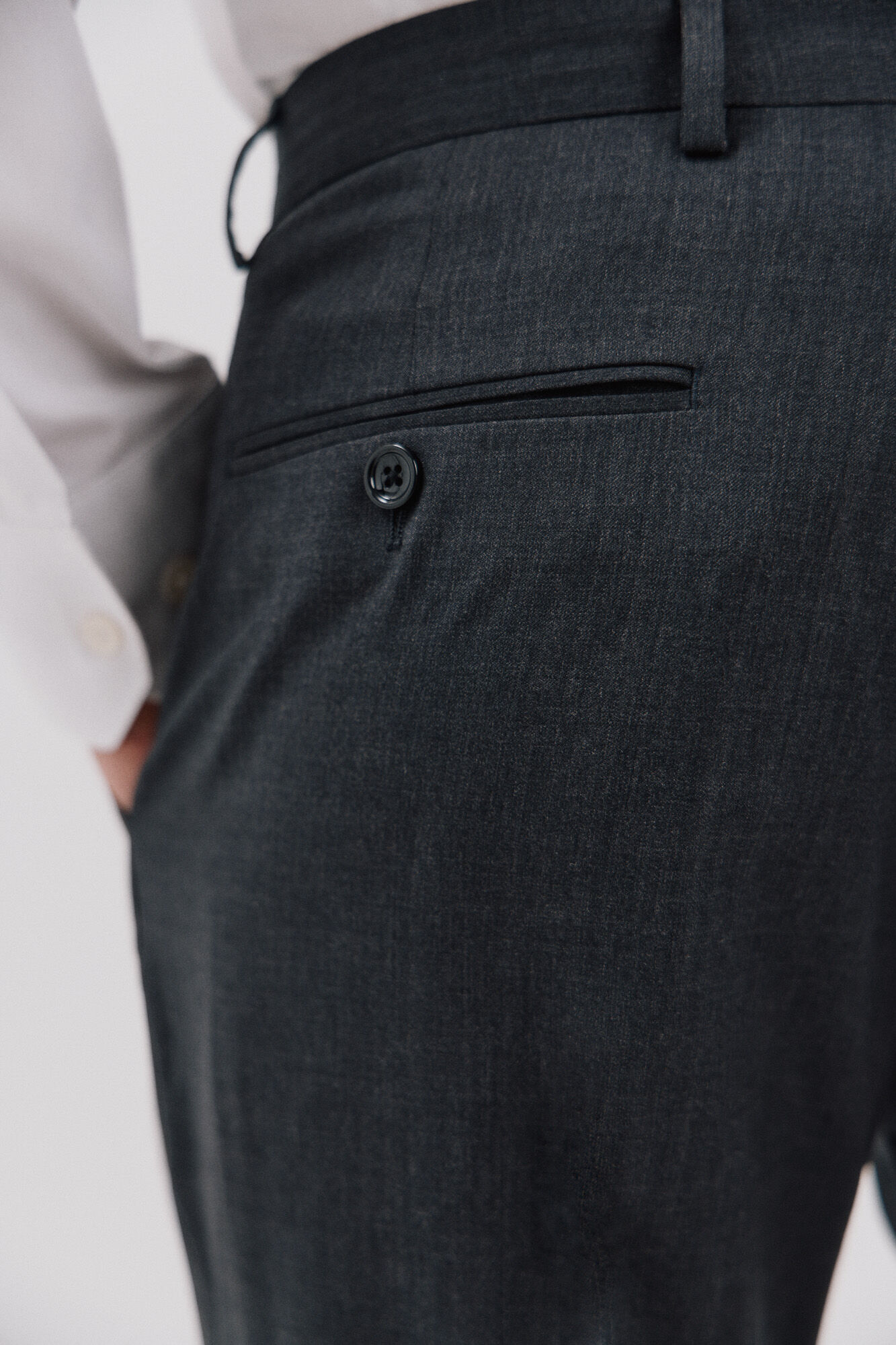 Cortefiel Pantal&oacute;n liso coolmax&reg; Gris oscuro