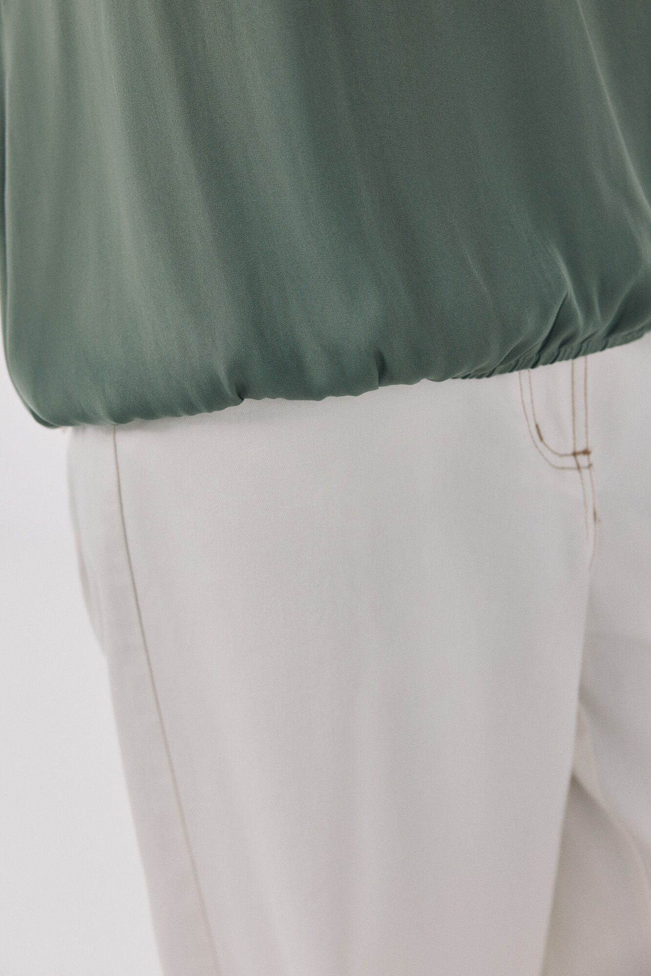 Cortefiel Satin-finish short sleeve blouse Printed green