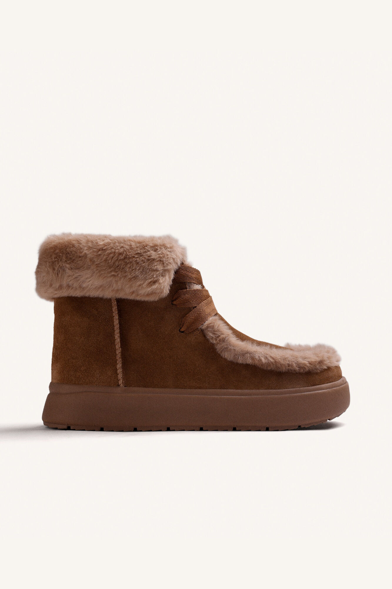 Gioseppo Botas australianas em pele