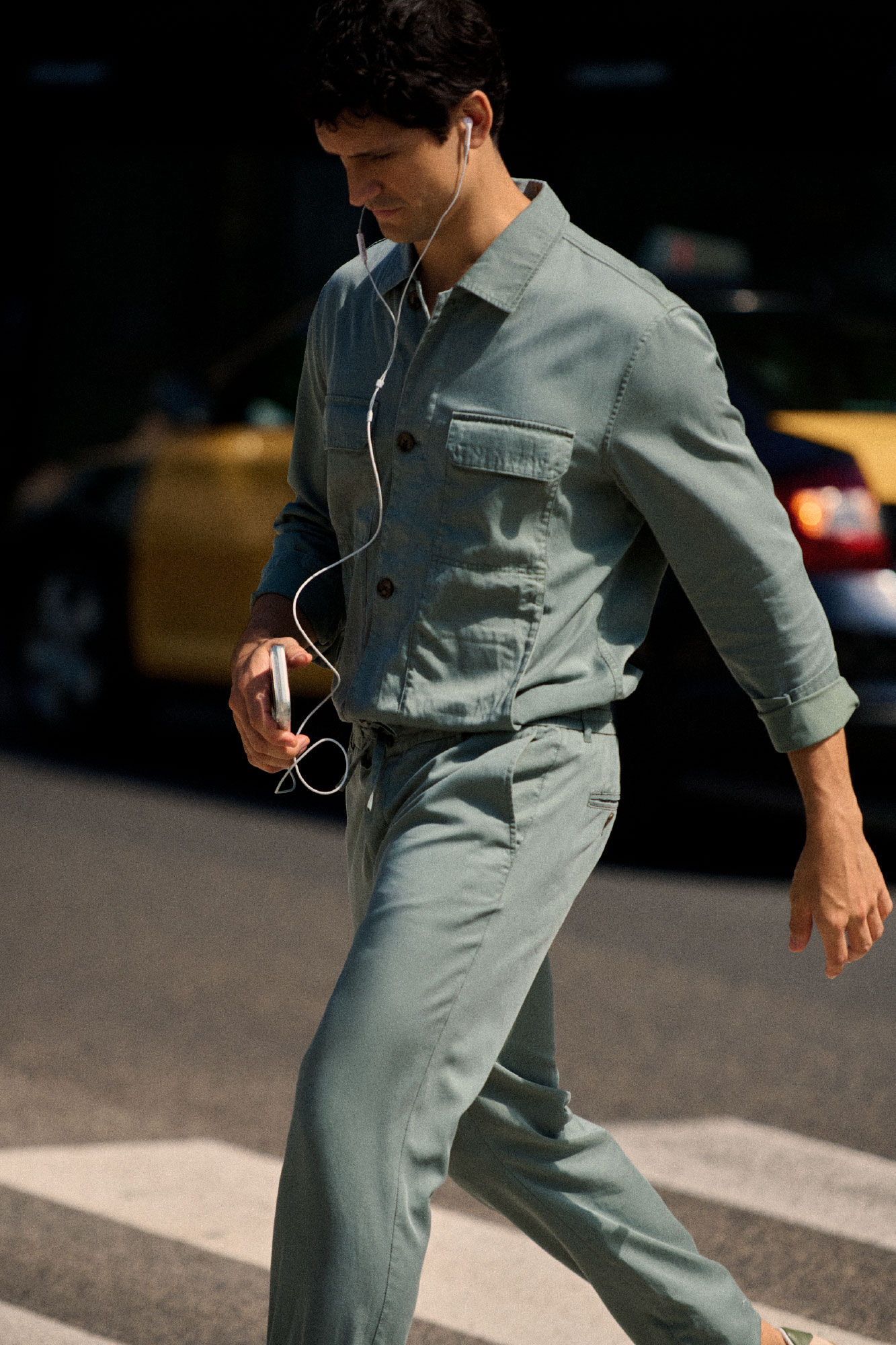 Cortefiel Lightweight technical chinos Kaki