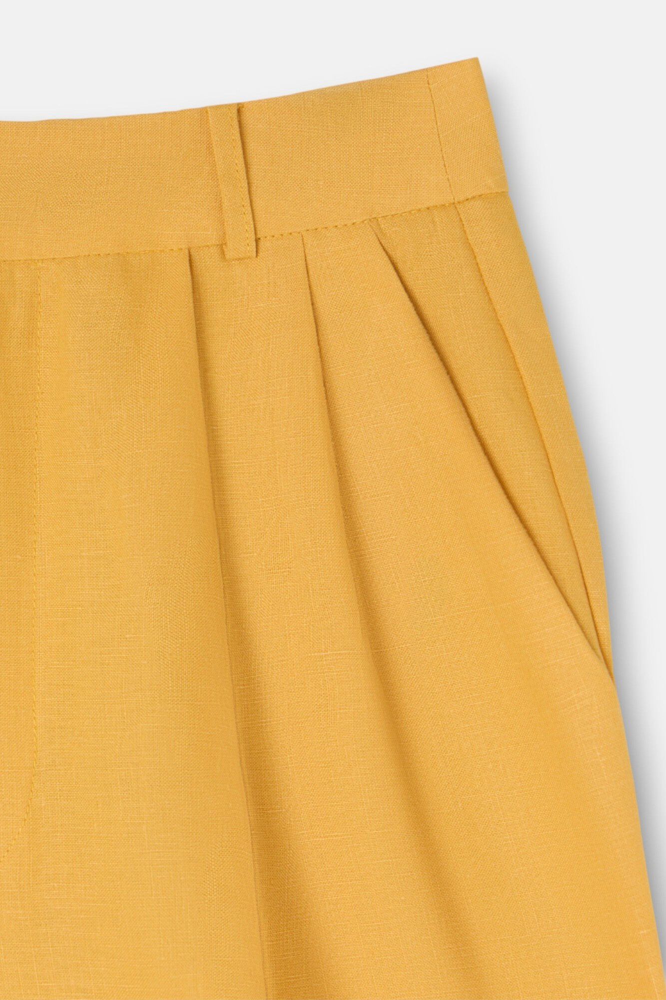 Silbon Cal&ccedil;a reta em linho Dourado