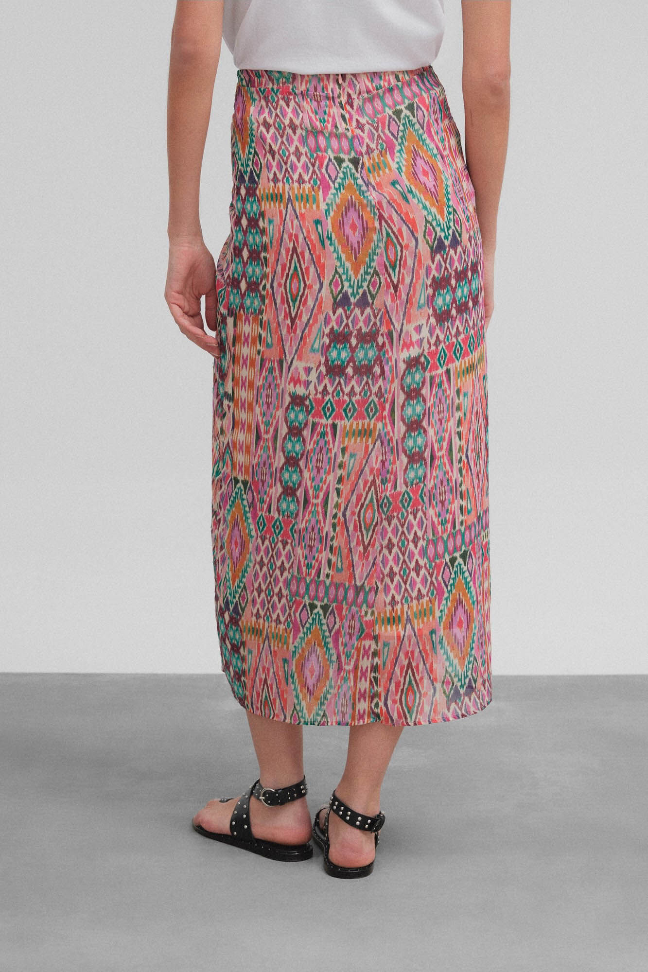 Silbon Ikat-print nude skirt Multicolour