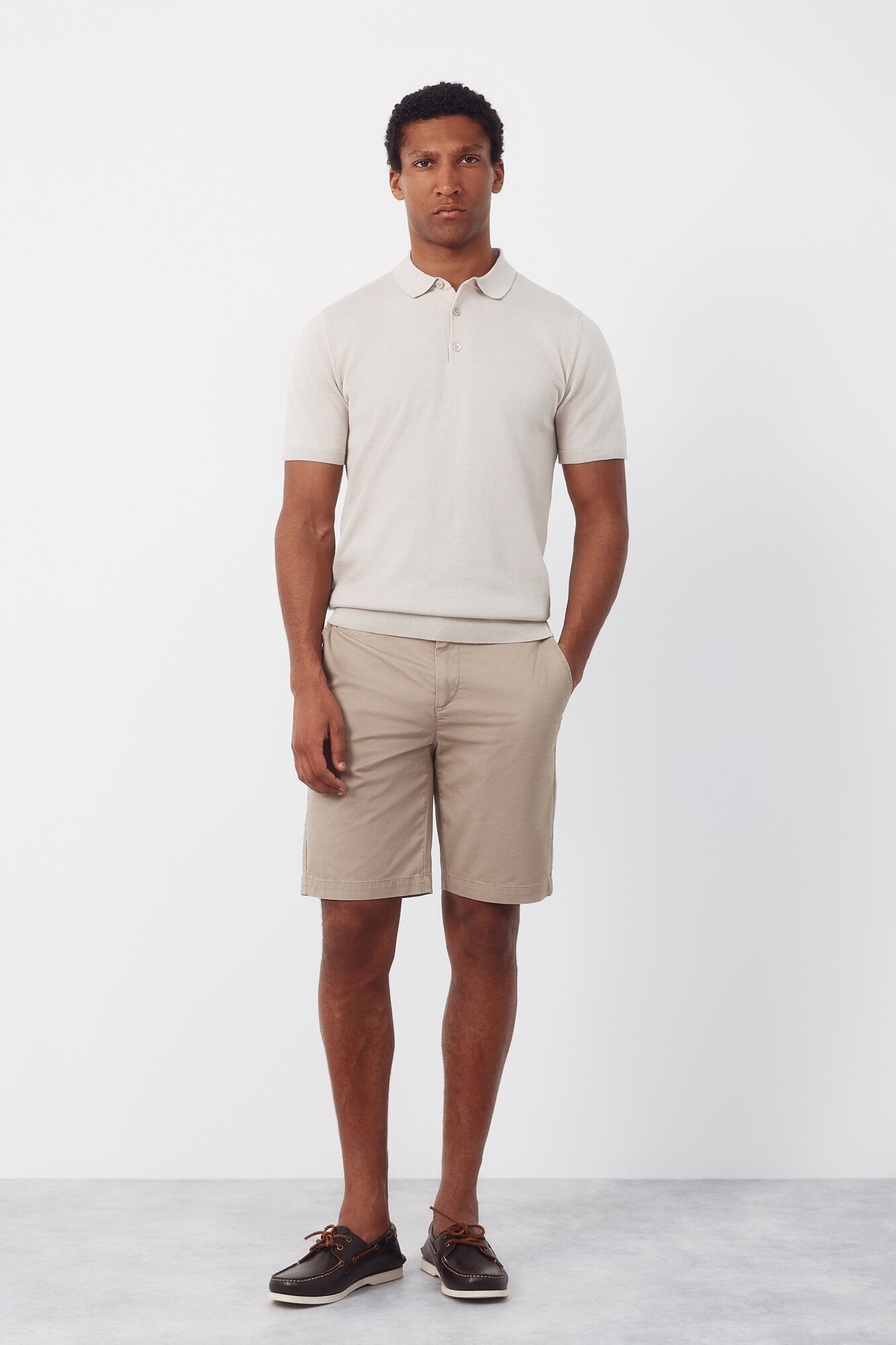 Cortefiel Bermuda chinos regular print