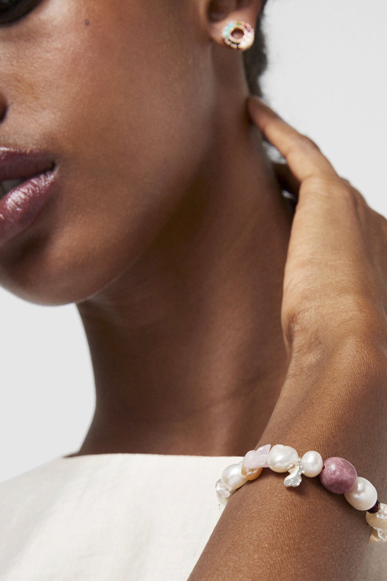 Tous Pulseira de prata com p&eacute;rolas e gemas Cinzento