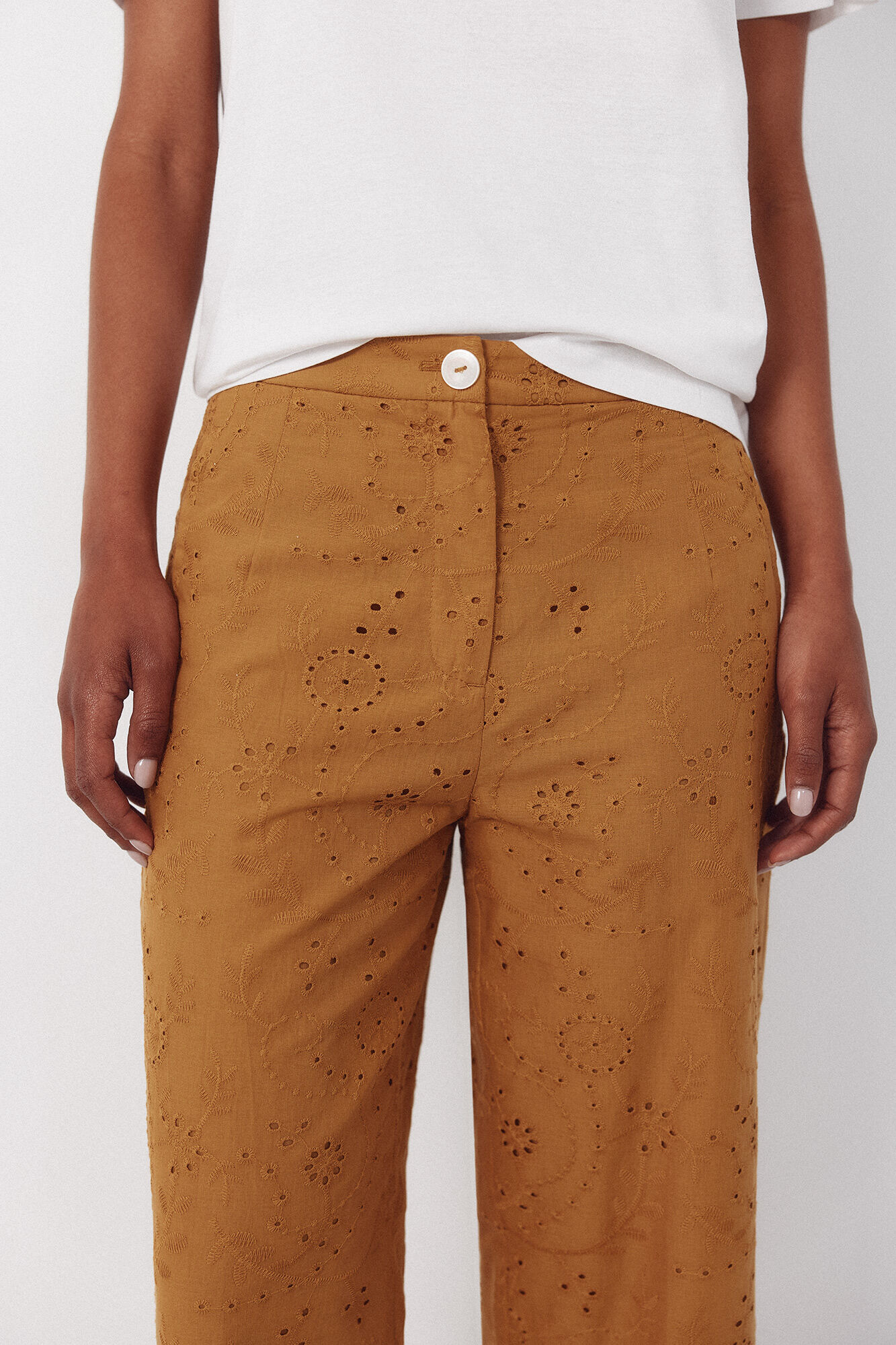 Cortefiel Sangalo trousers Gold