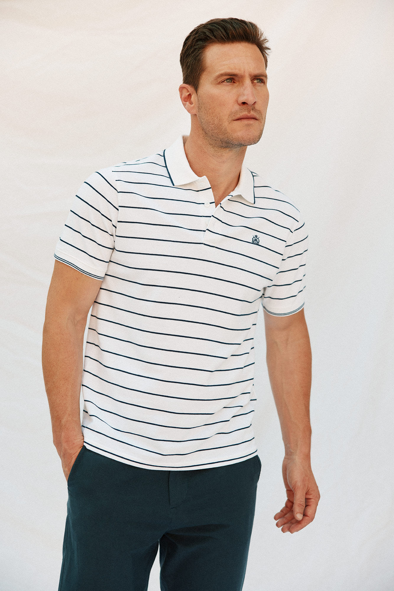 Cortefiel Polo &agrave;s riscas Branco