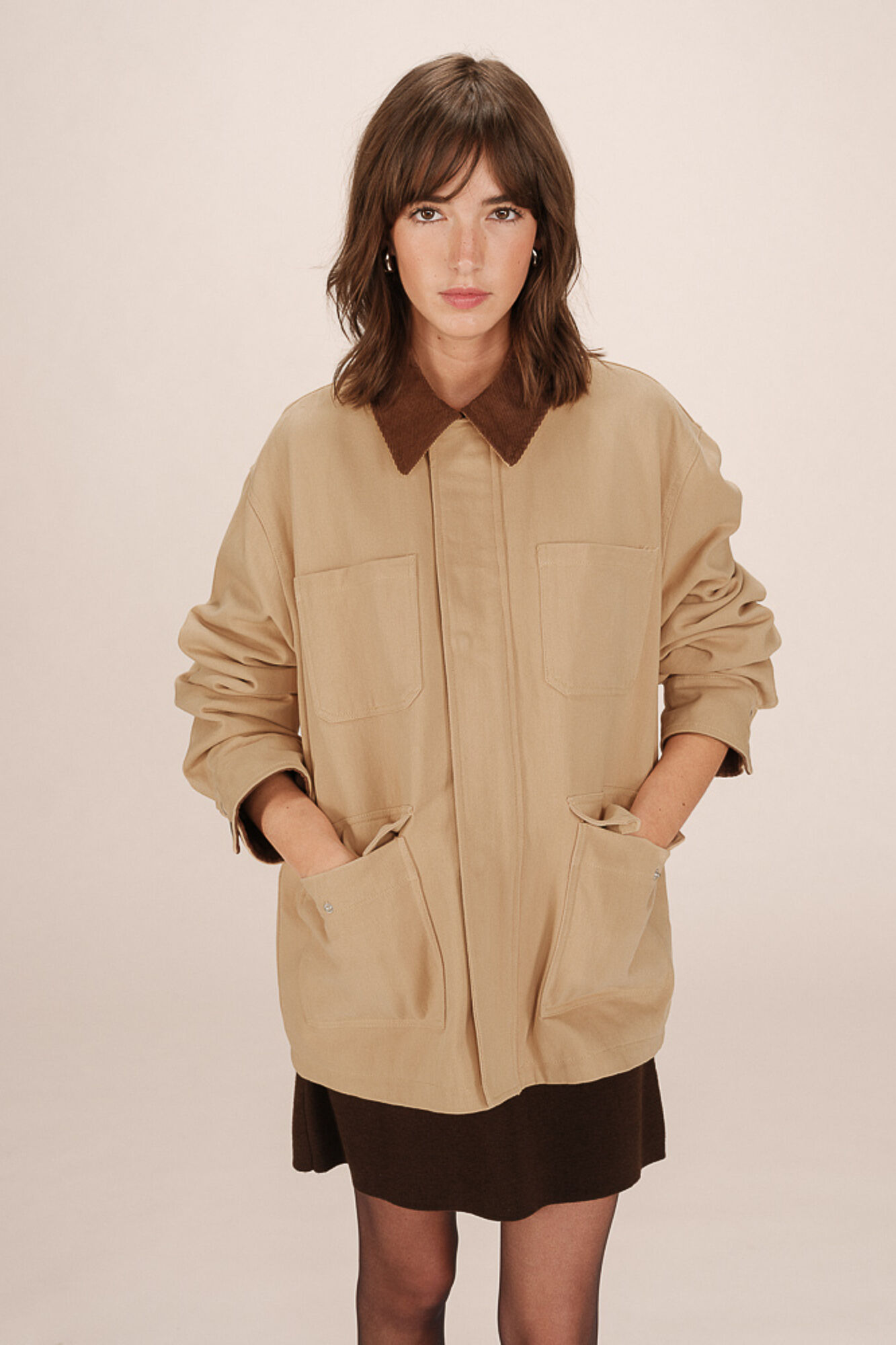 Grace & Mila Casaco 100% sarja de algod&atilde;o com quatro bolsos frontais Tostado