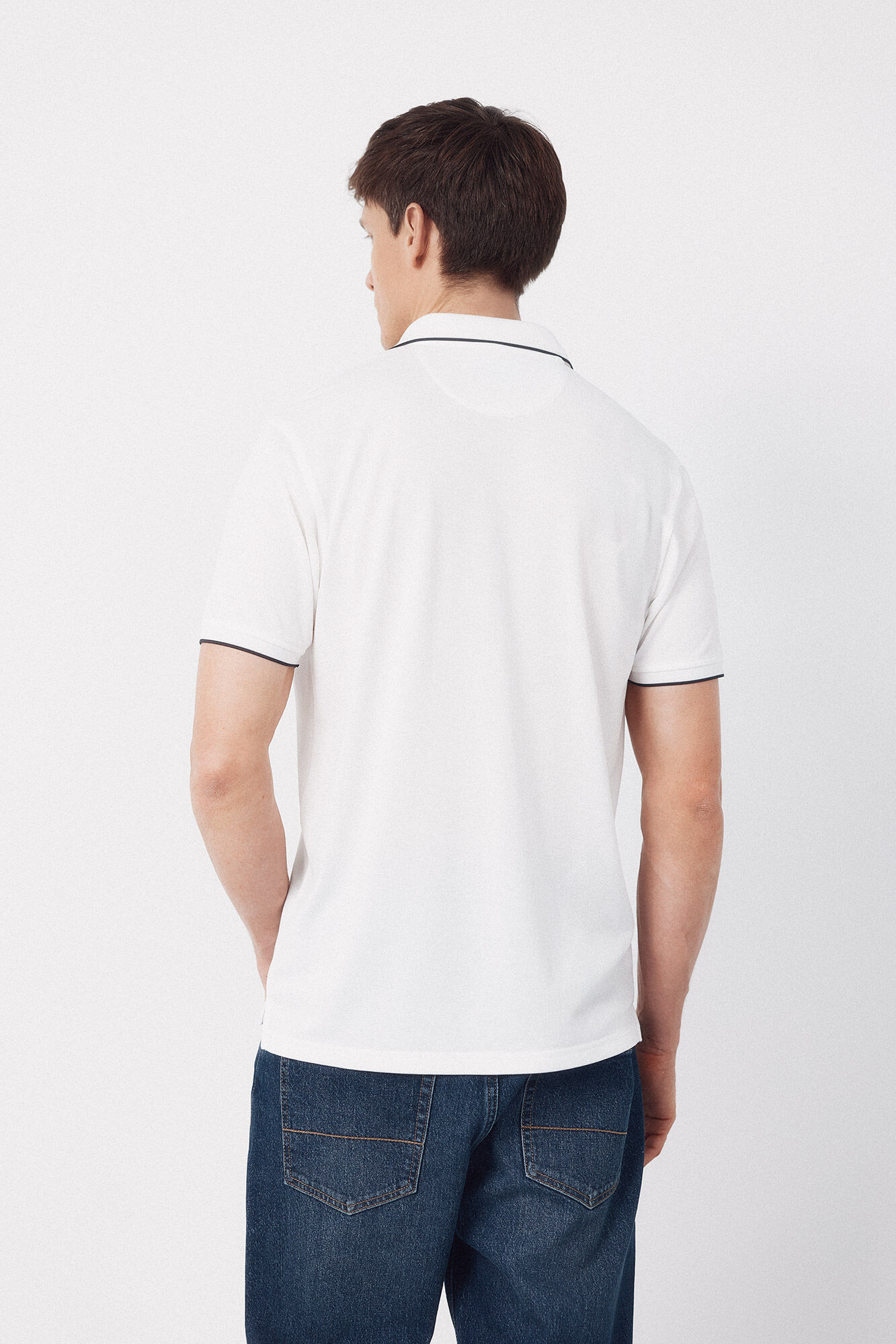 Cortefiel Coolmax&reg; jacquard collar polo shirt White