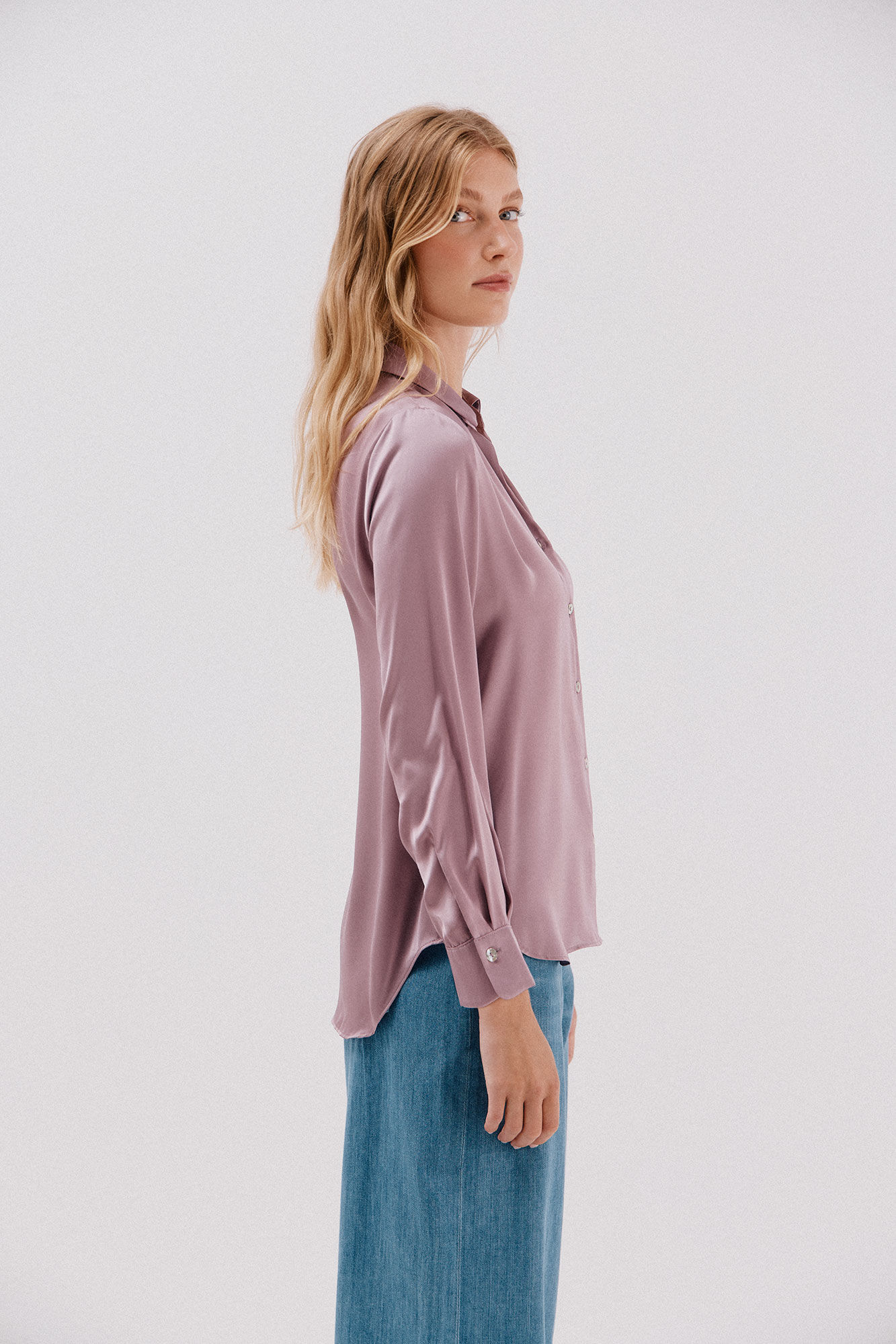 Cortefiel Satin-finish shirt Lilac