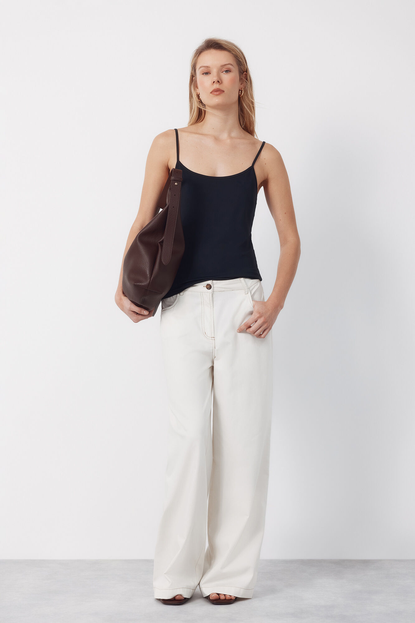 Cortefiel Top b&aacute;sico tirantes Negro