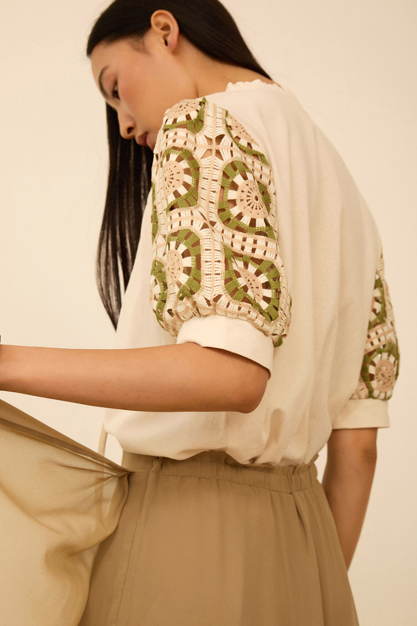 Meisie Blusa com crochet