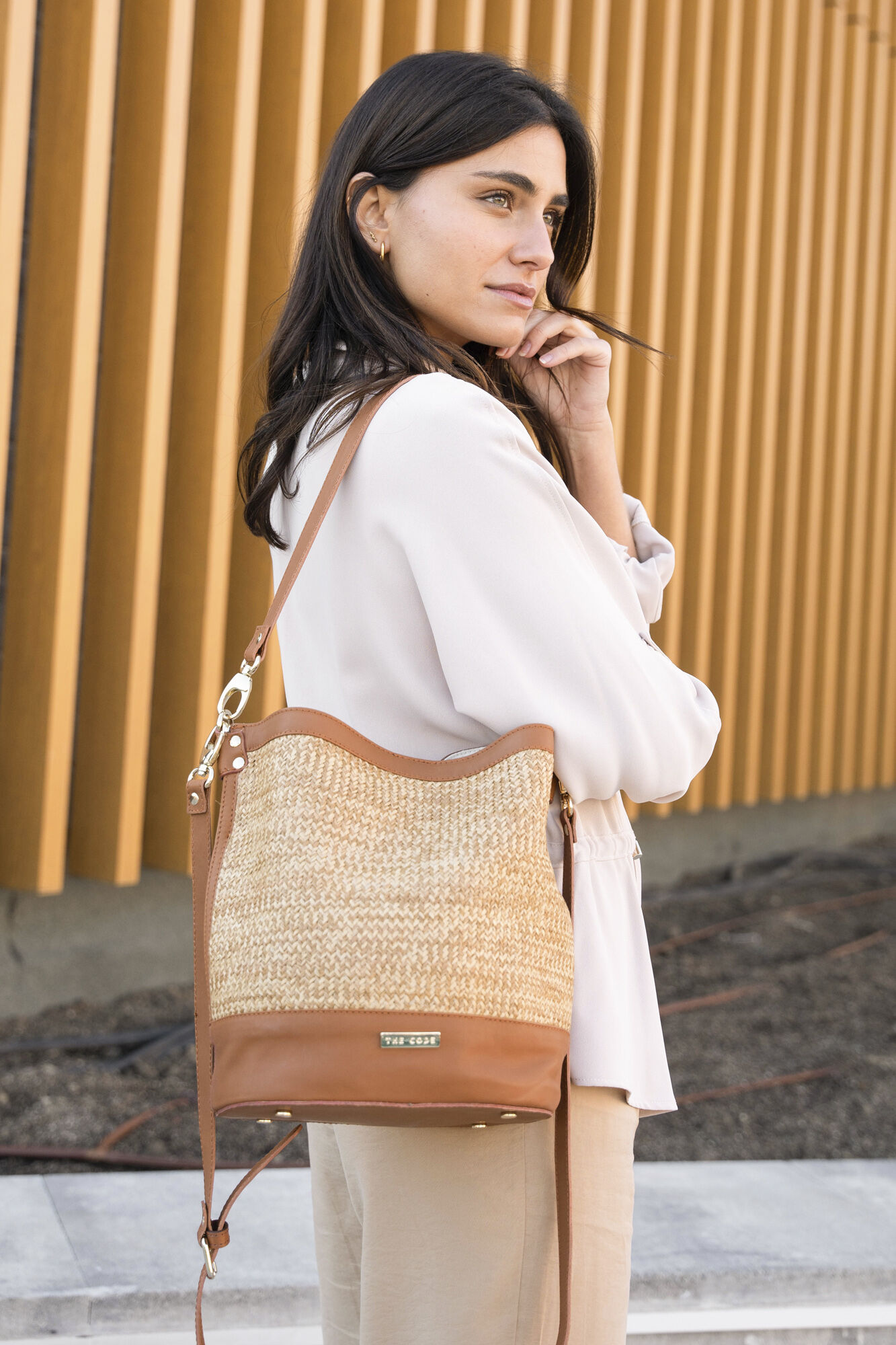 The Code Bombonera Nature piel y rafia