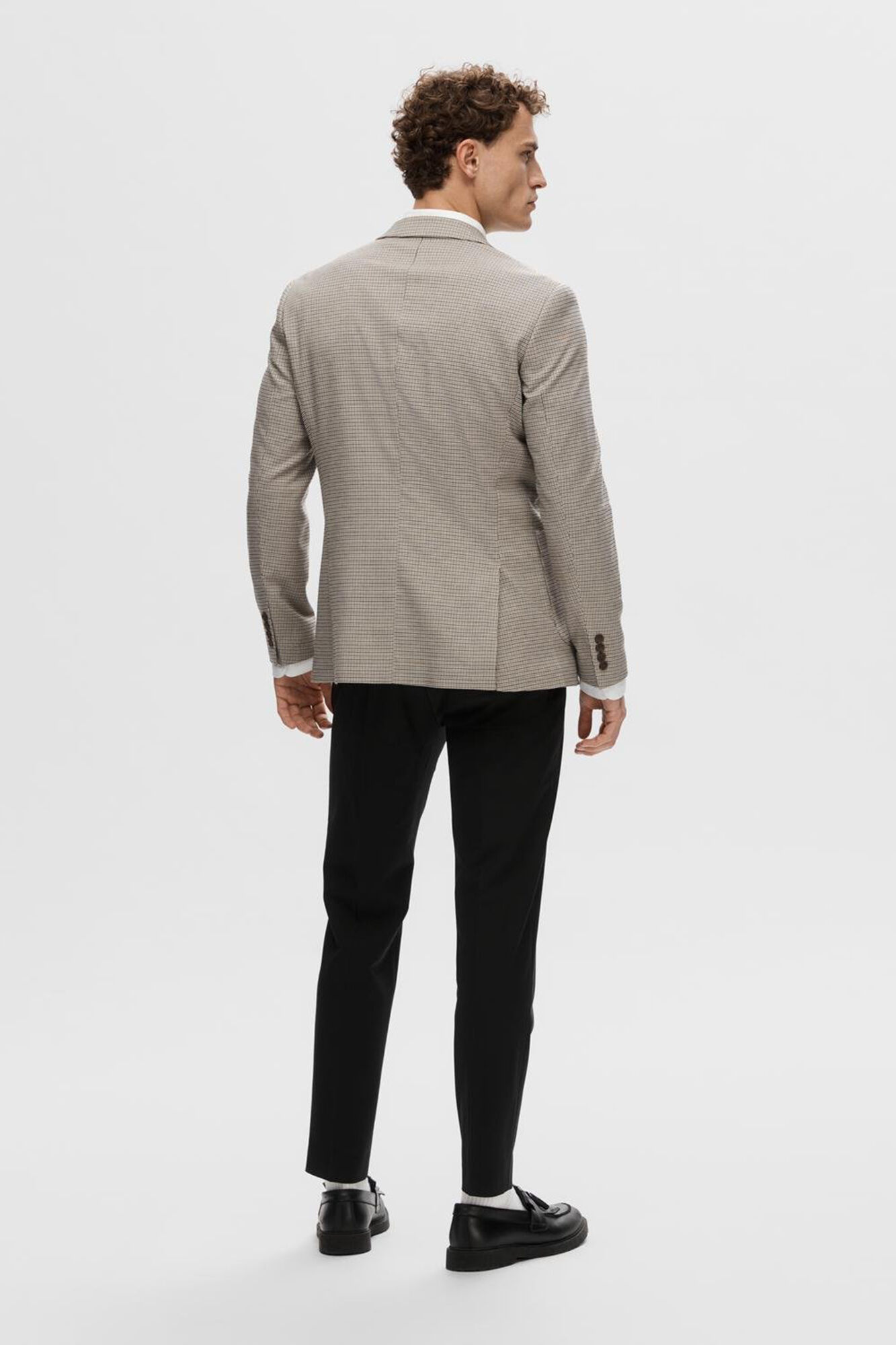 Selected Slim fit small-checked suit jacket made with recycled materials Brown