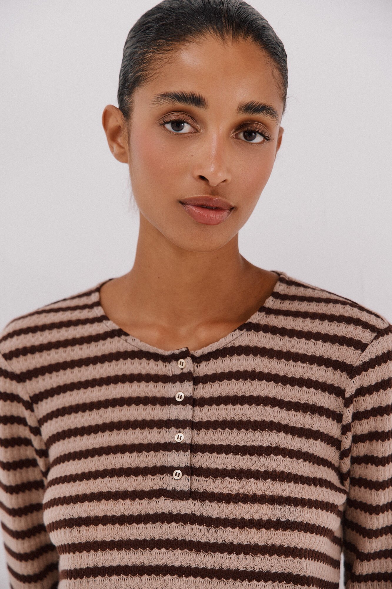 Cortefiel Top estructura rayas Marr&oacute;n oscuro