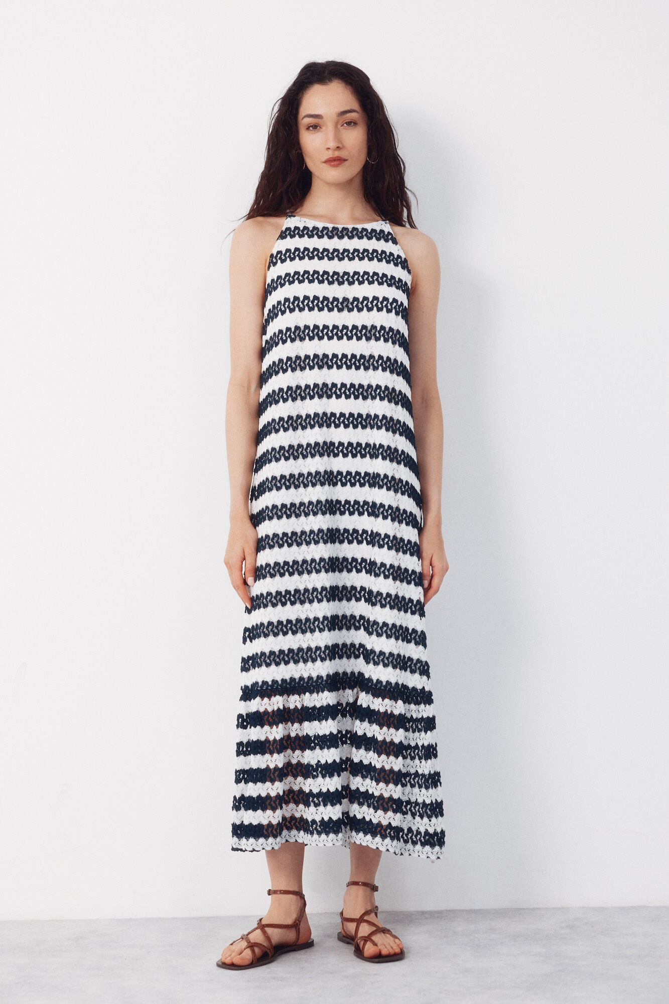 Cortefiel Vestido halter estructura