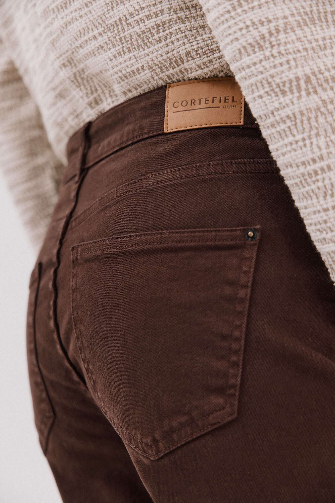 Cortefiel Jeans rectos Marr&oacute;n oscuro