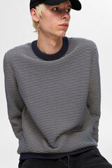 Cortefiel striped crew neck sweater made from 100% organic cotton. Navy