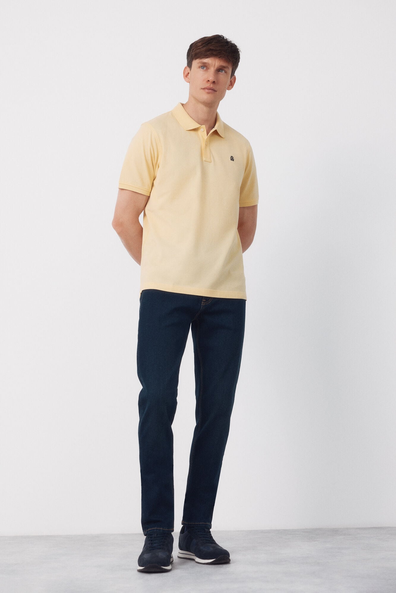 Cortefiel Piqu&eacute; basic polo shirt Yellow